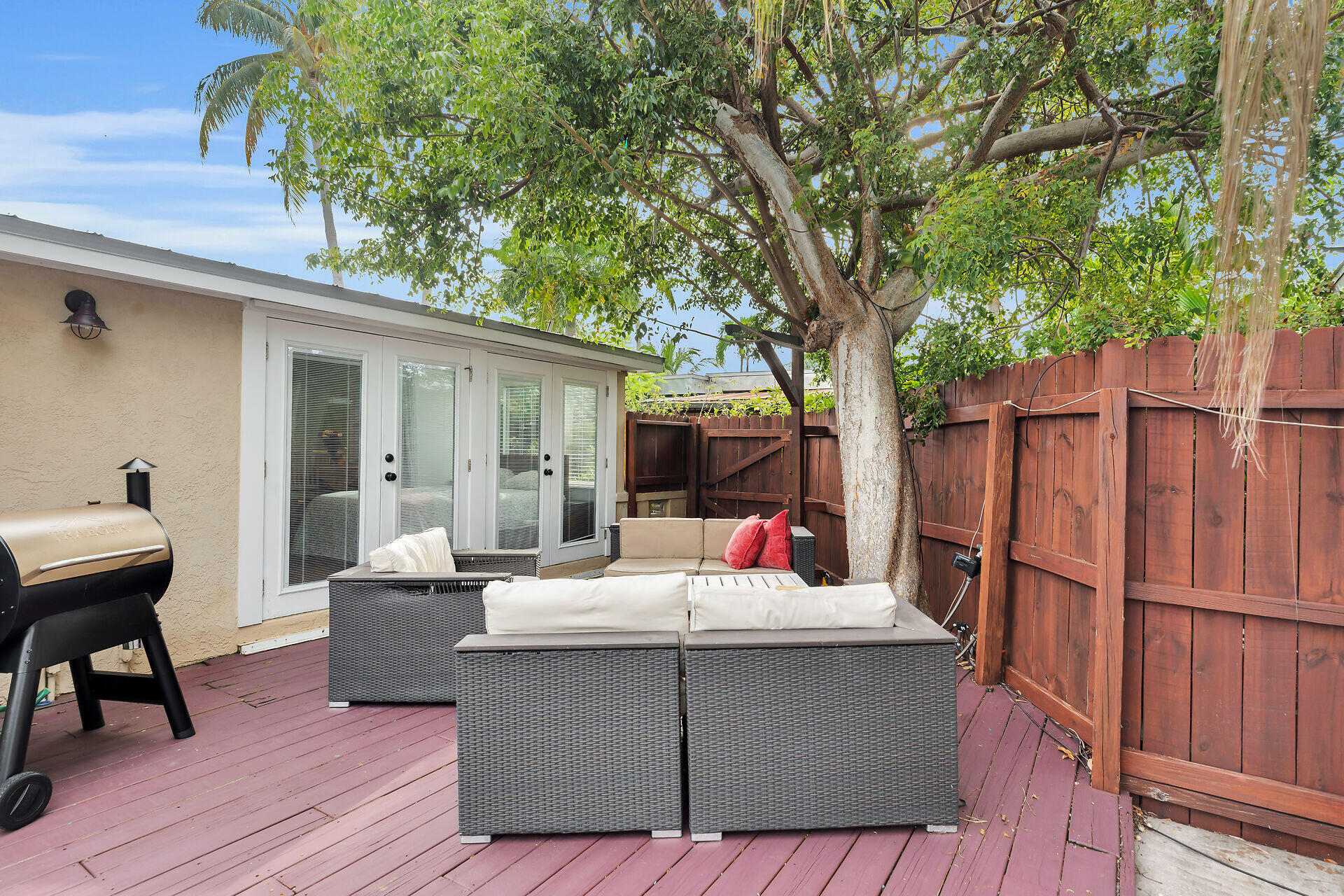 3707 Paula Avenue