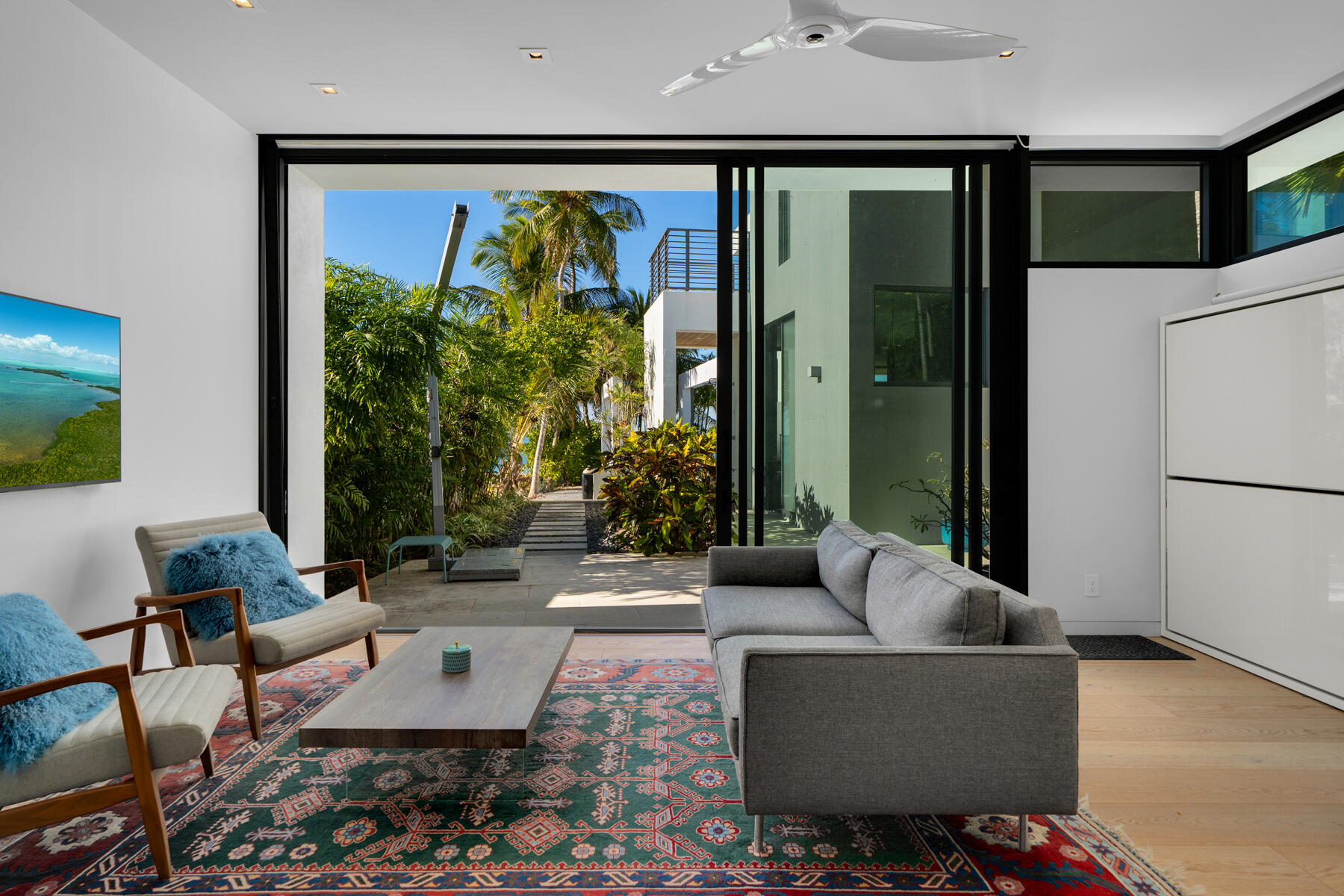 19 Avacado Street
