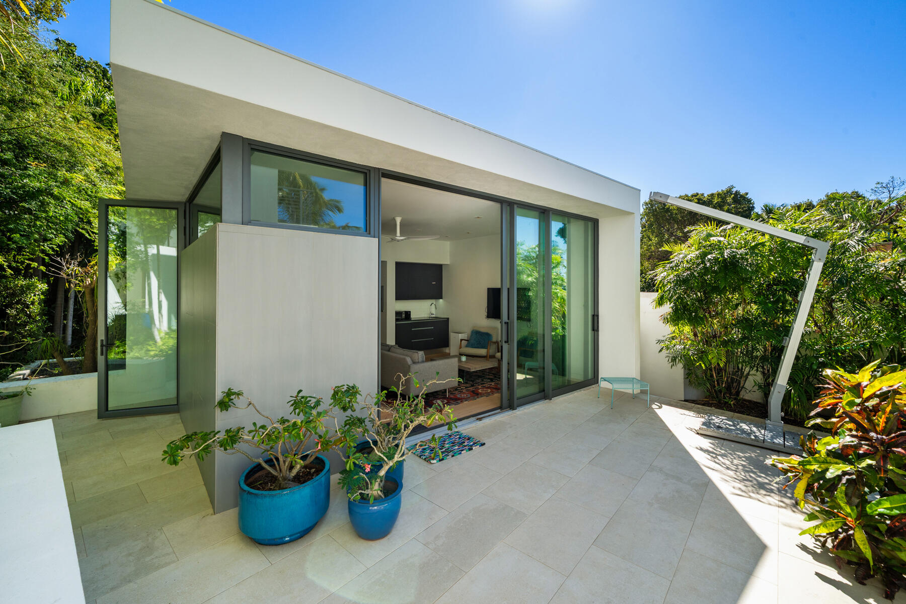 19 Avacado Street