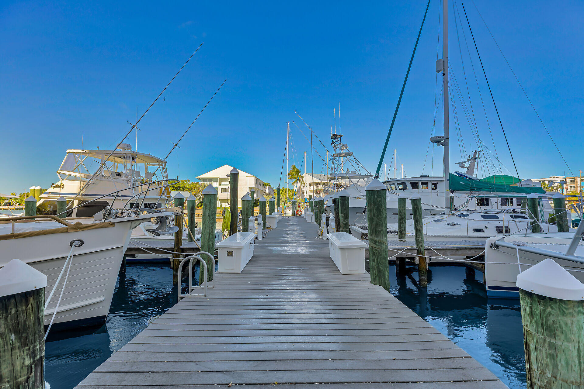 97 Coco Plum Drive Unit: T-2