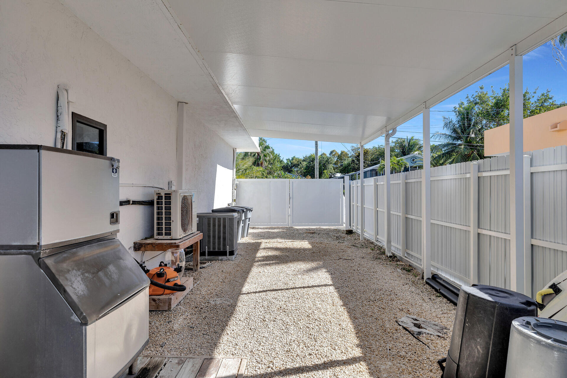 782 Bostwick Drive