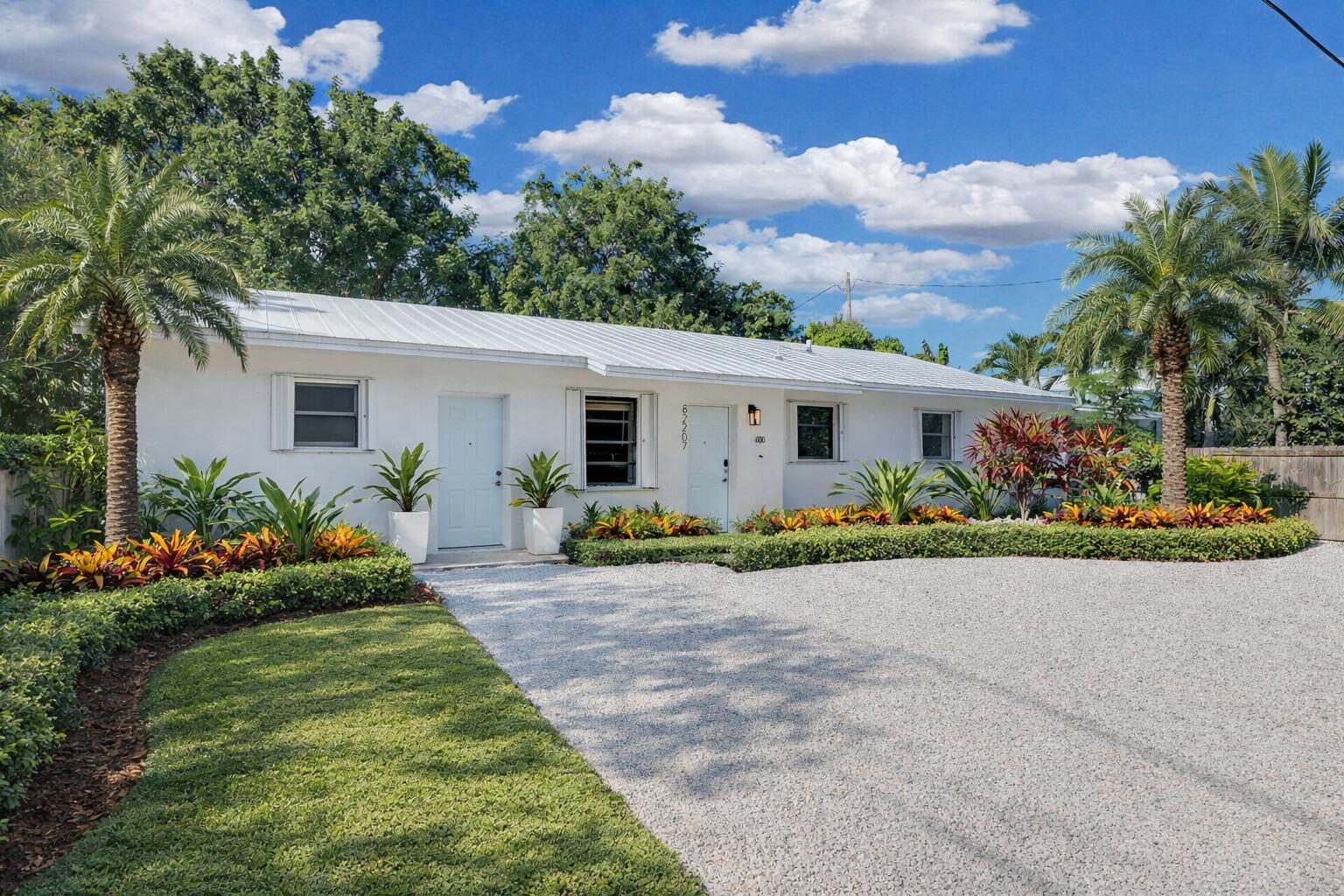 82207 Old Highway