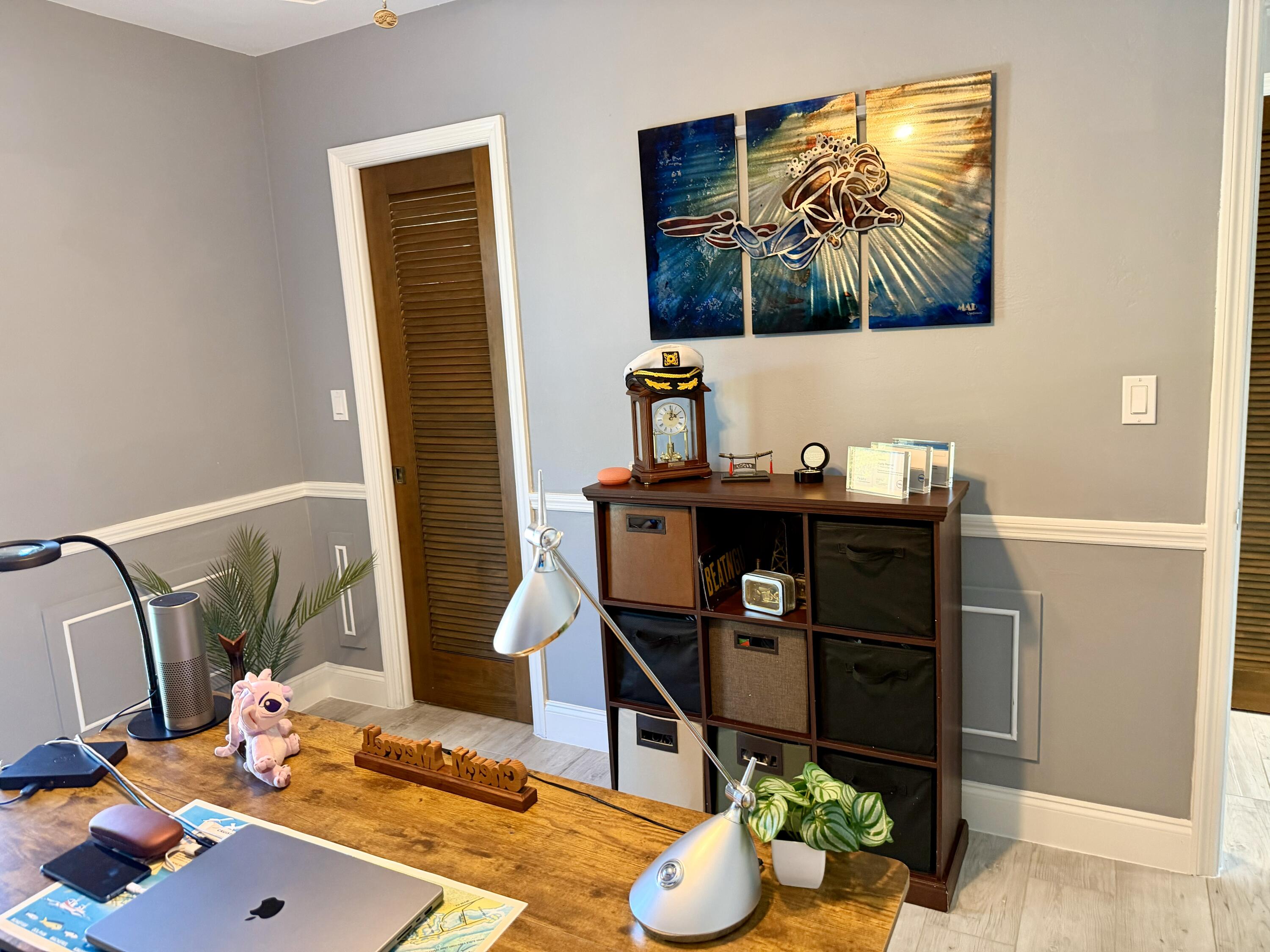 247 W Seaview Circle