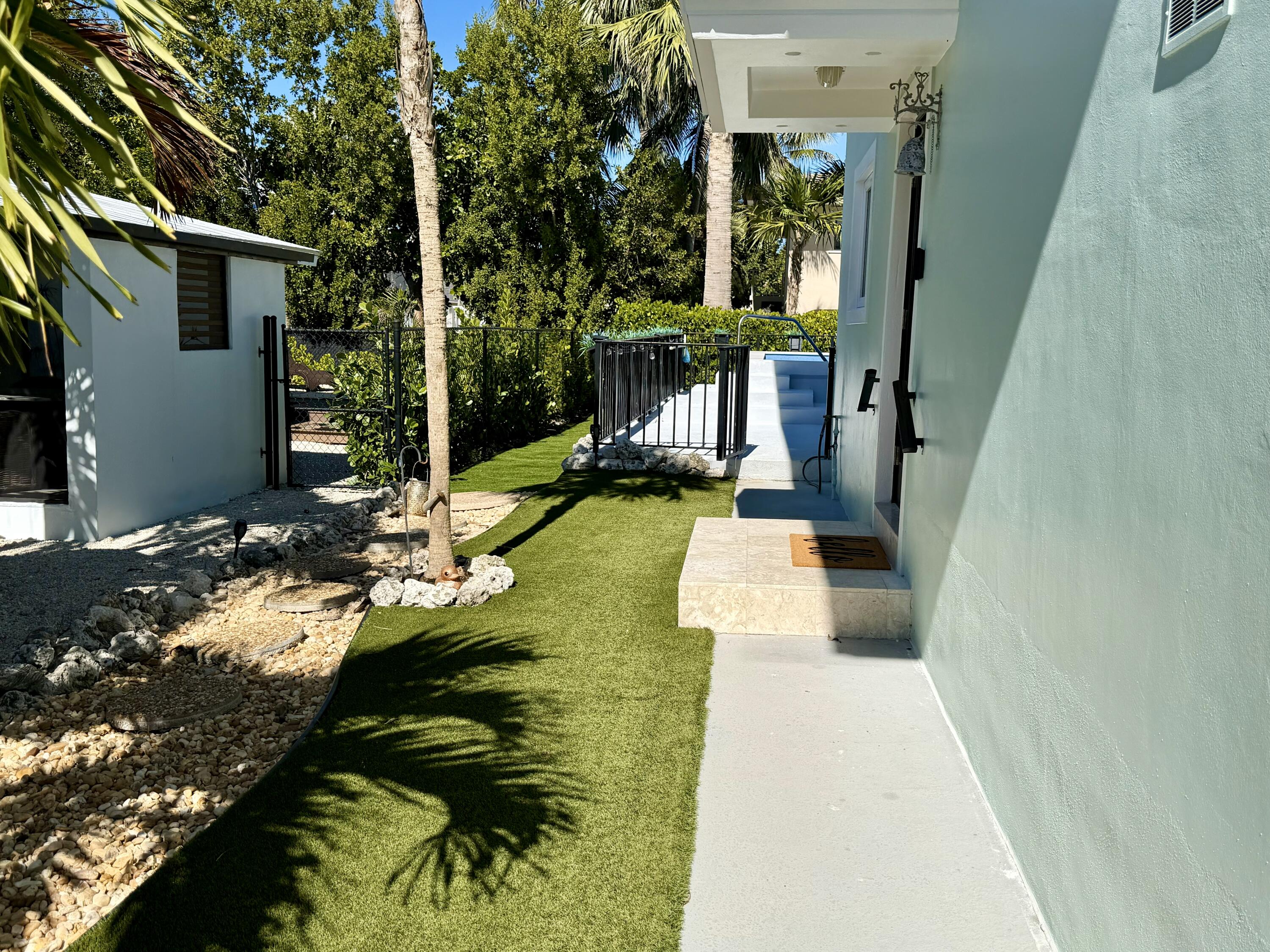 247 W Seaview Circle