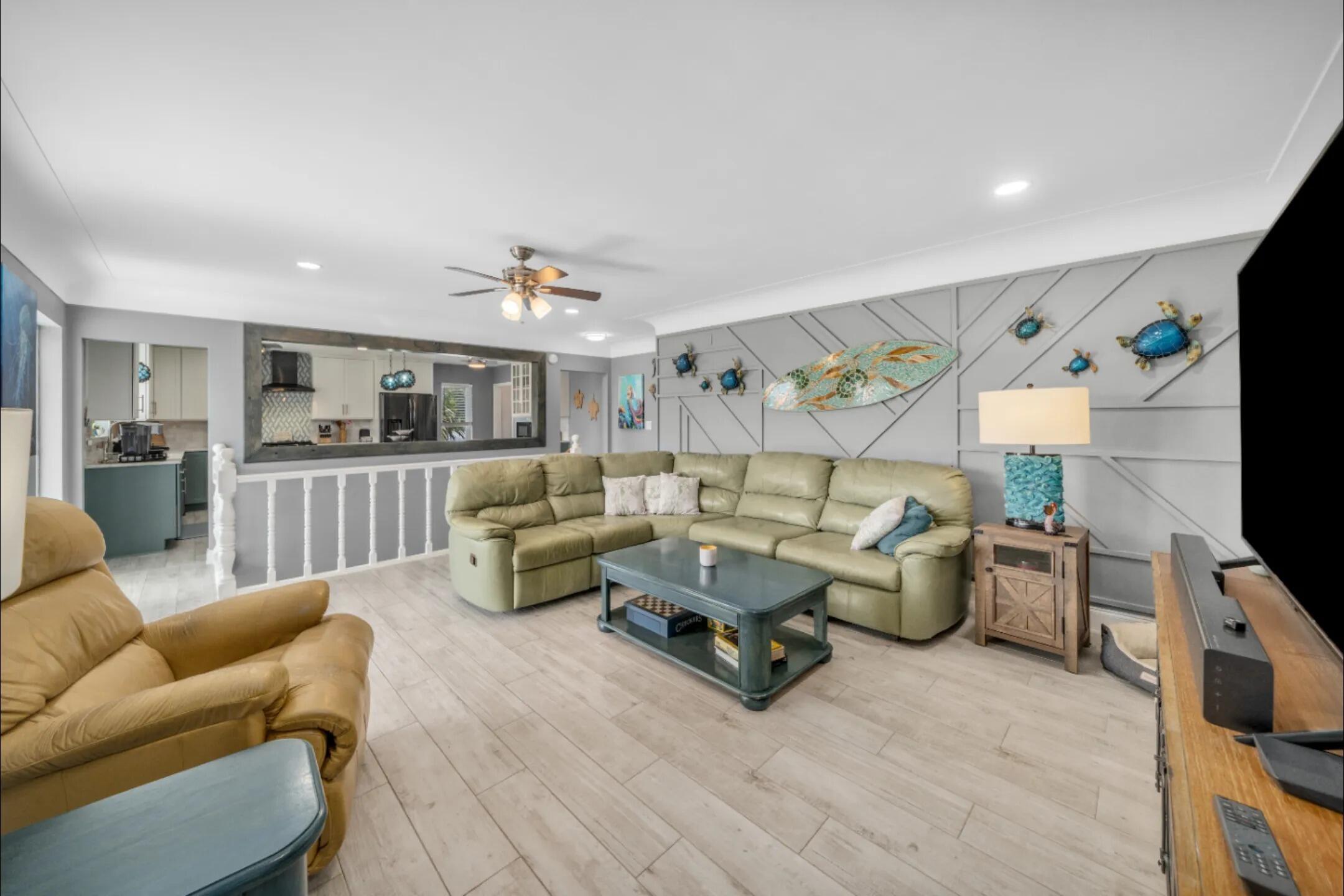 247 W Seaview Circle