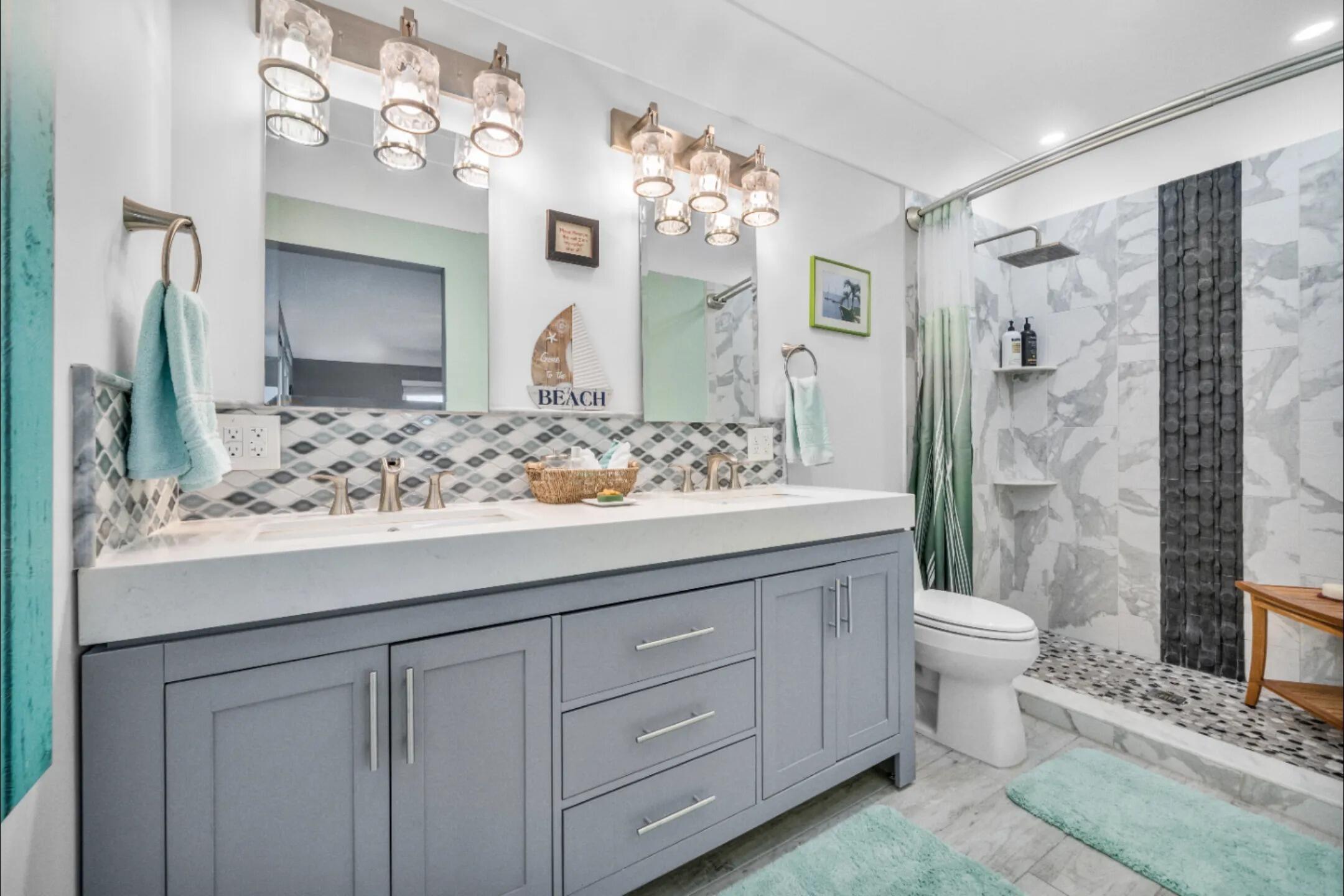 247 W Seaview Circle