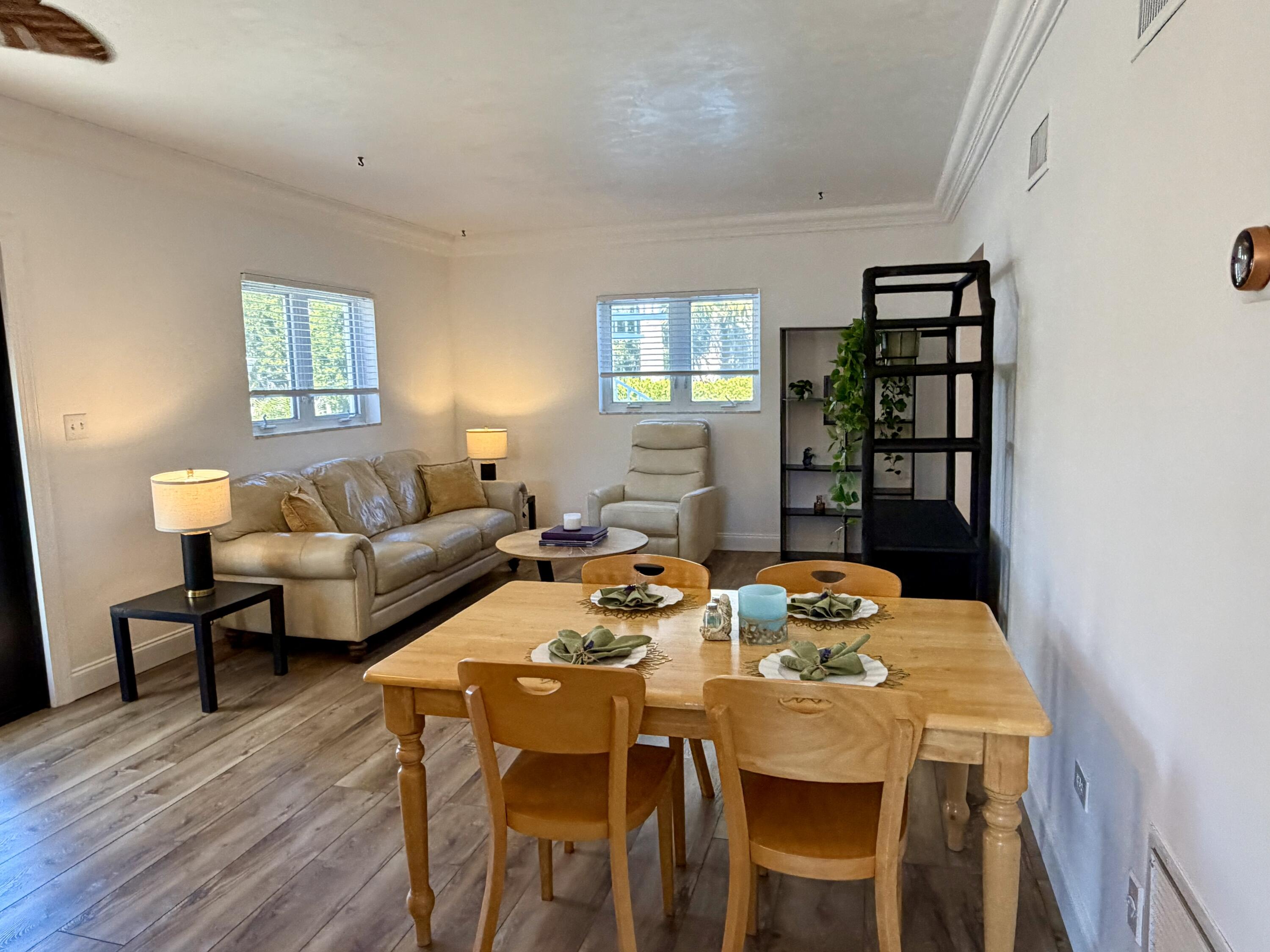 247 W Seaview Circle