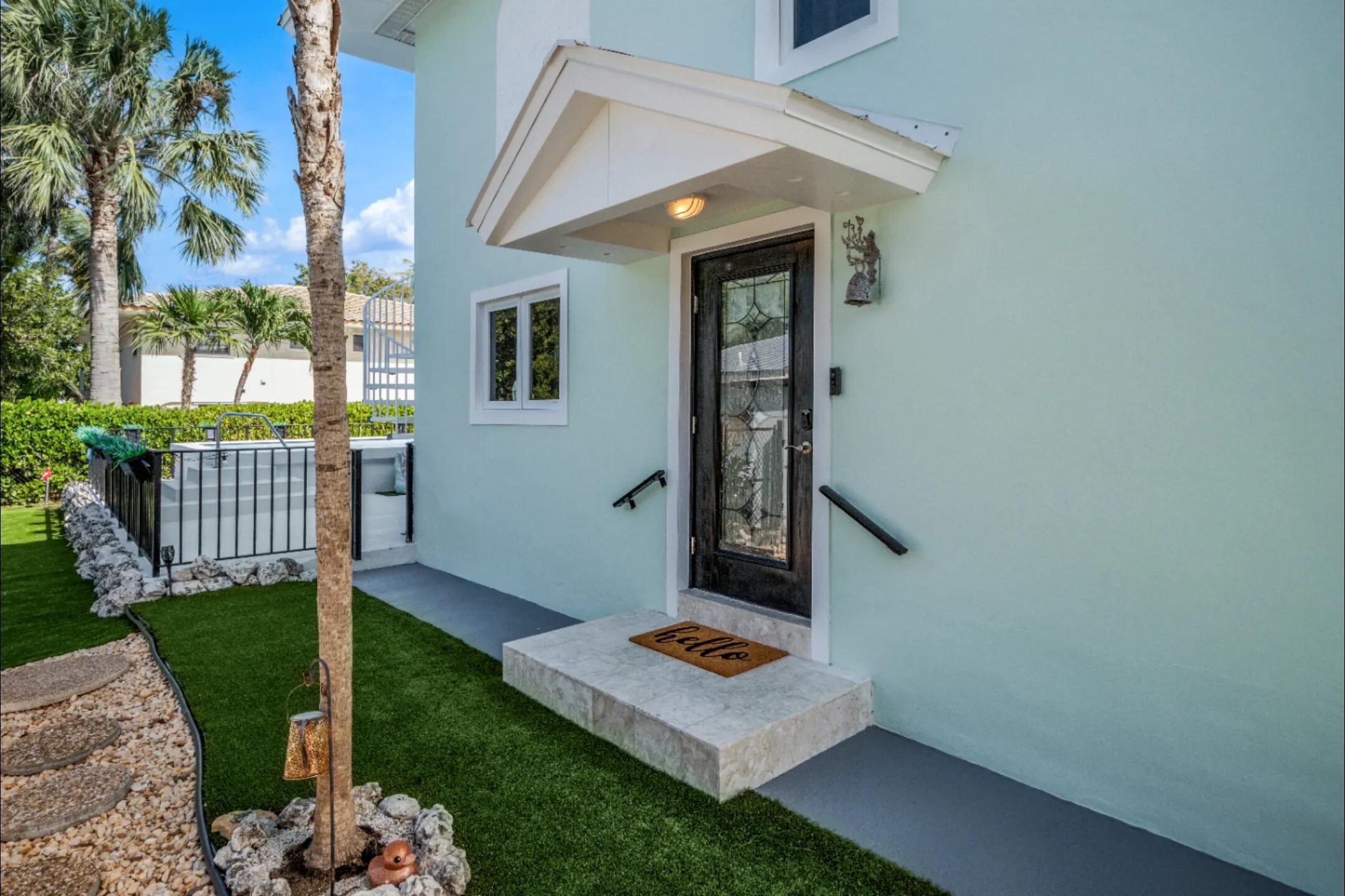 247 W Seaview Circle