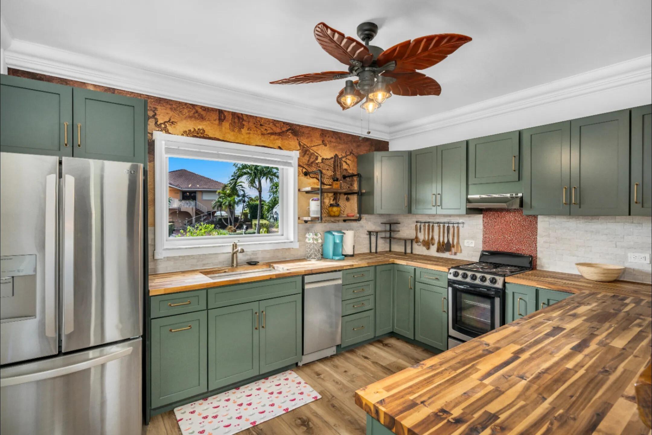 247 W Seaview Circle