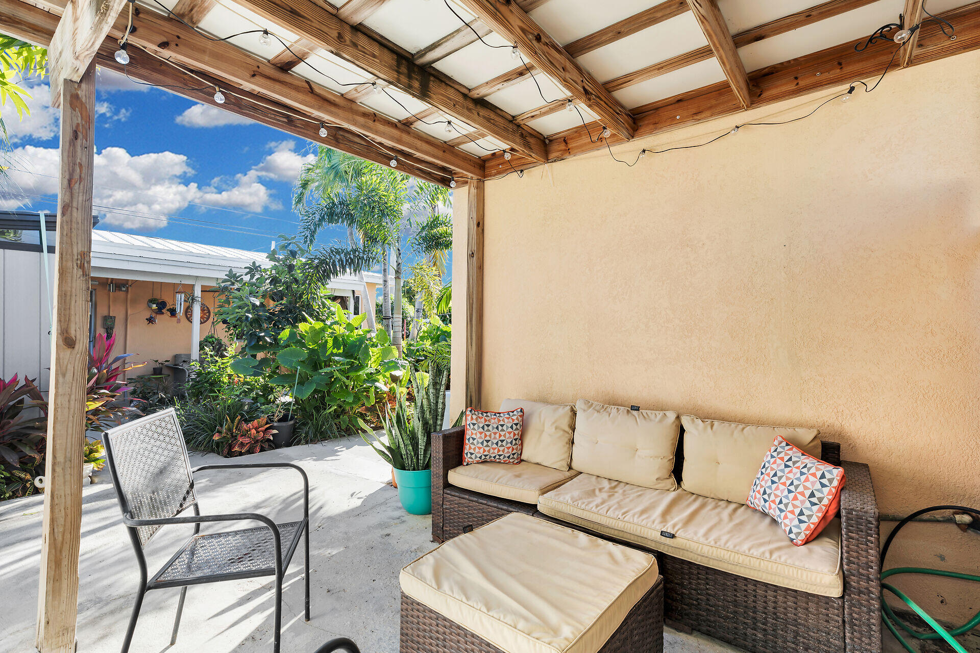 1417 8Th Street