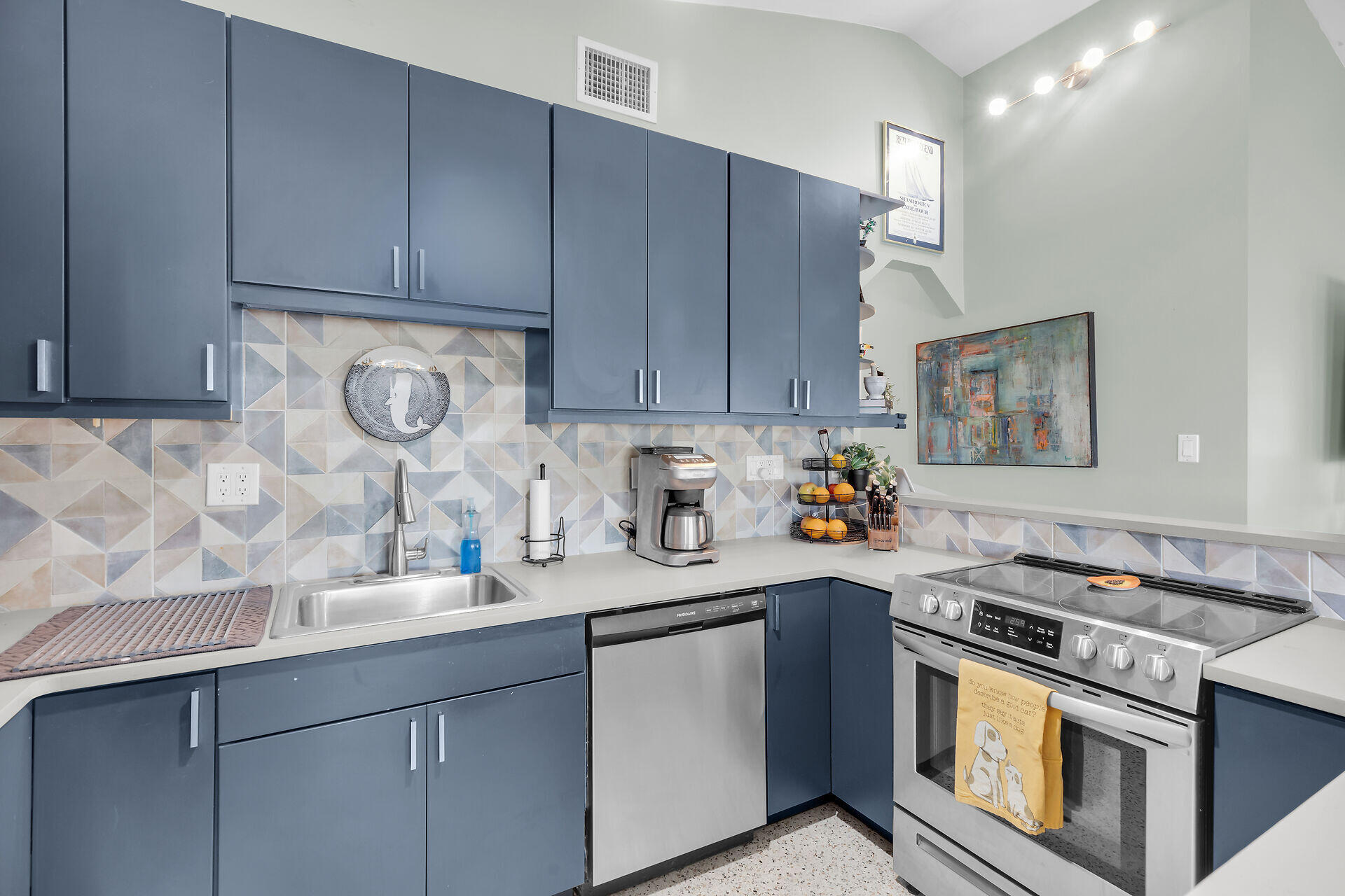 1417 8Th Street