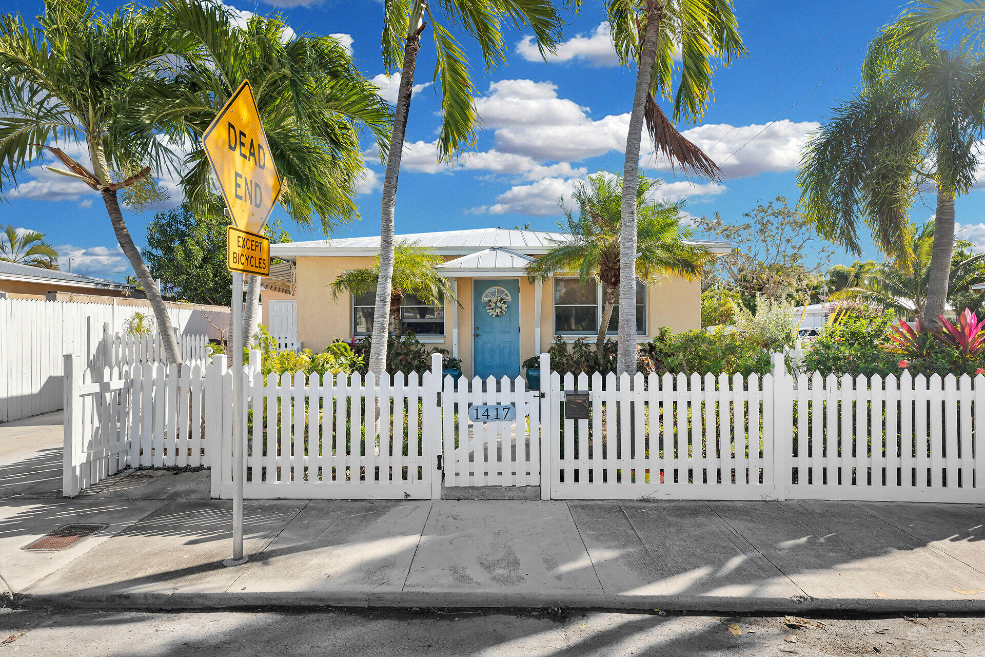 1417 8Th Street
