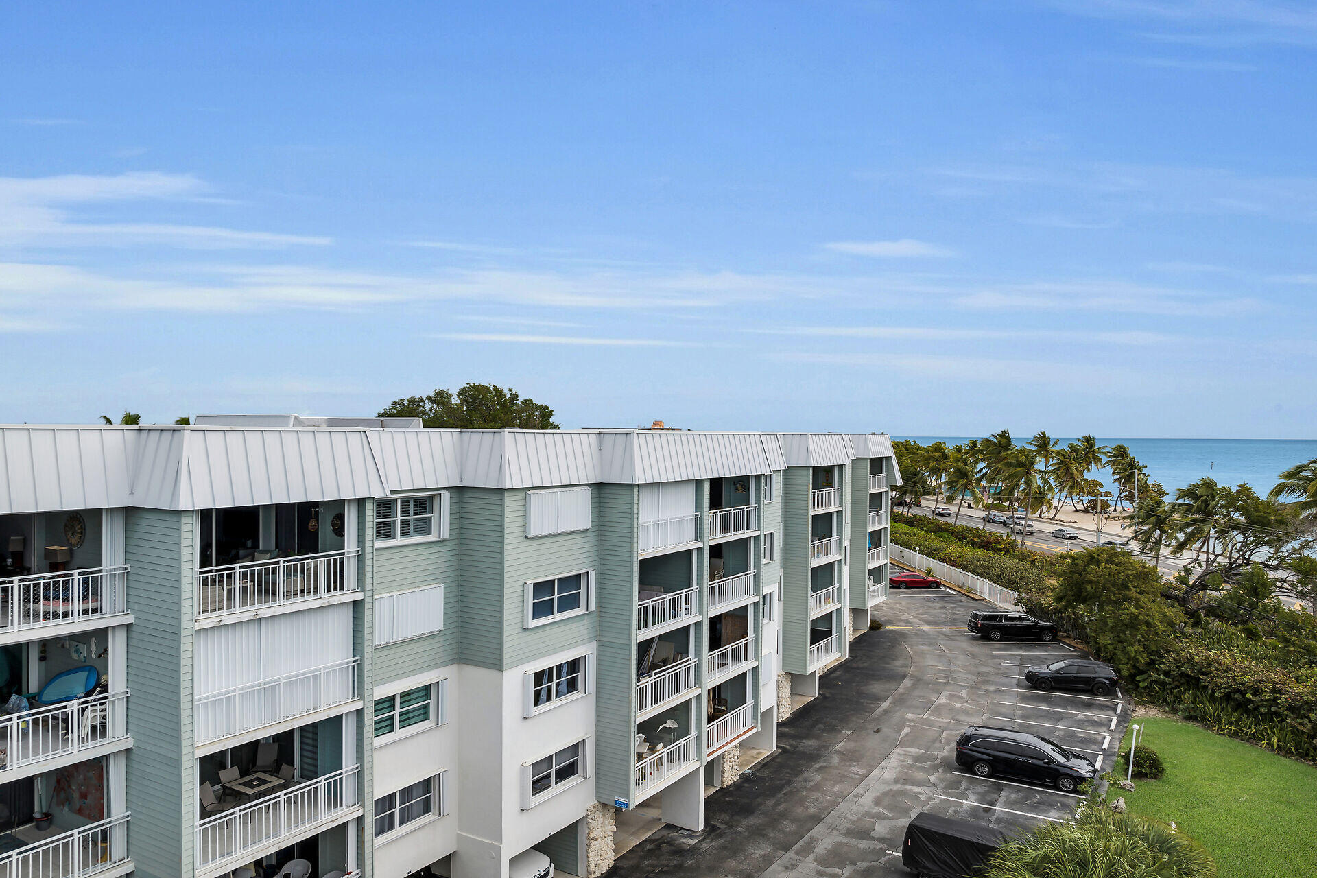 1901 S Roosevelt Boulevard Unit: 401E