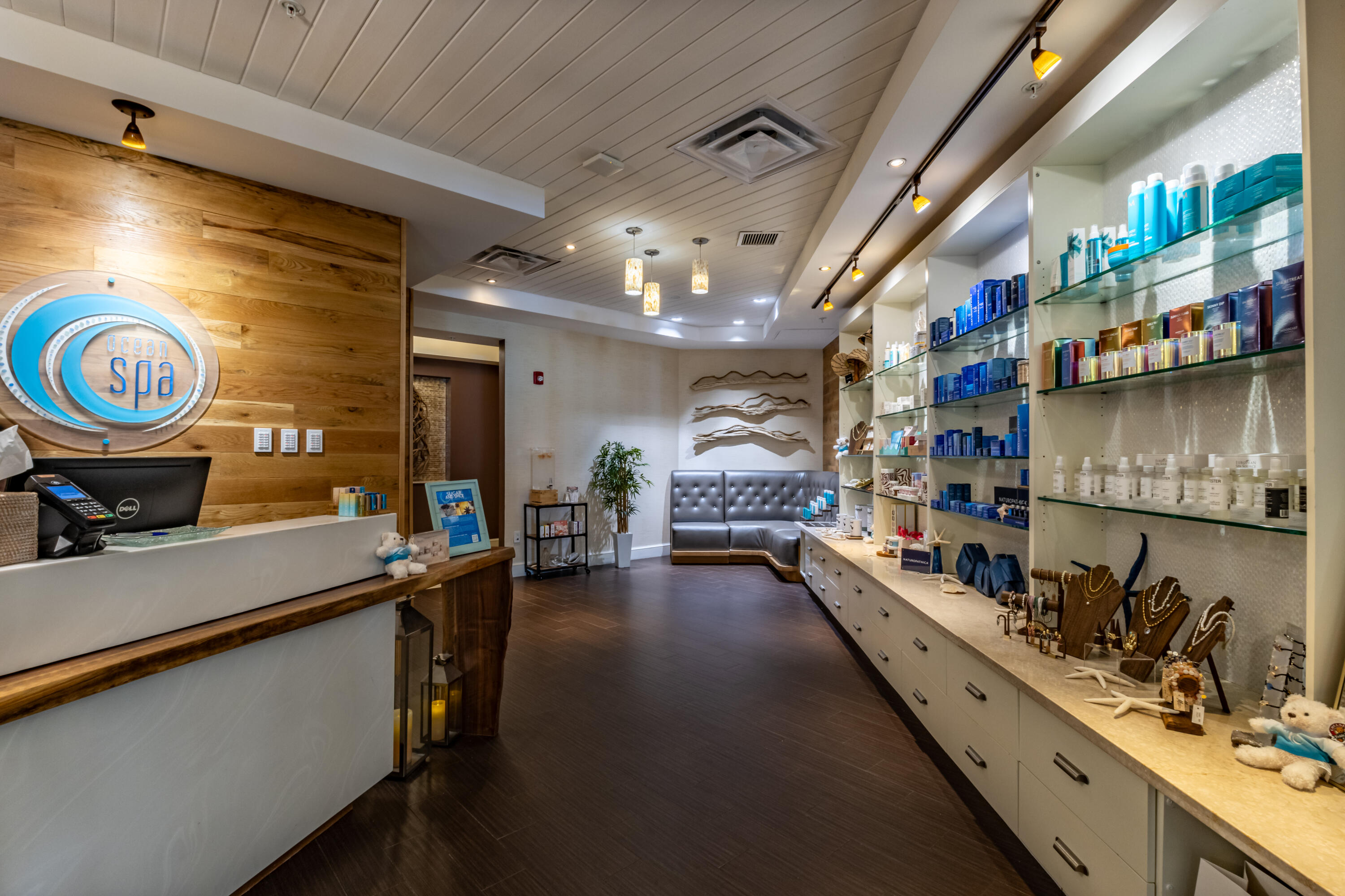 48 E Playa Largo Boulevard