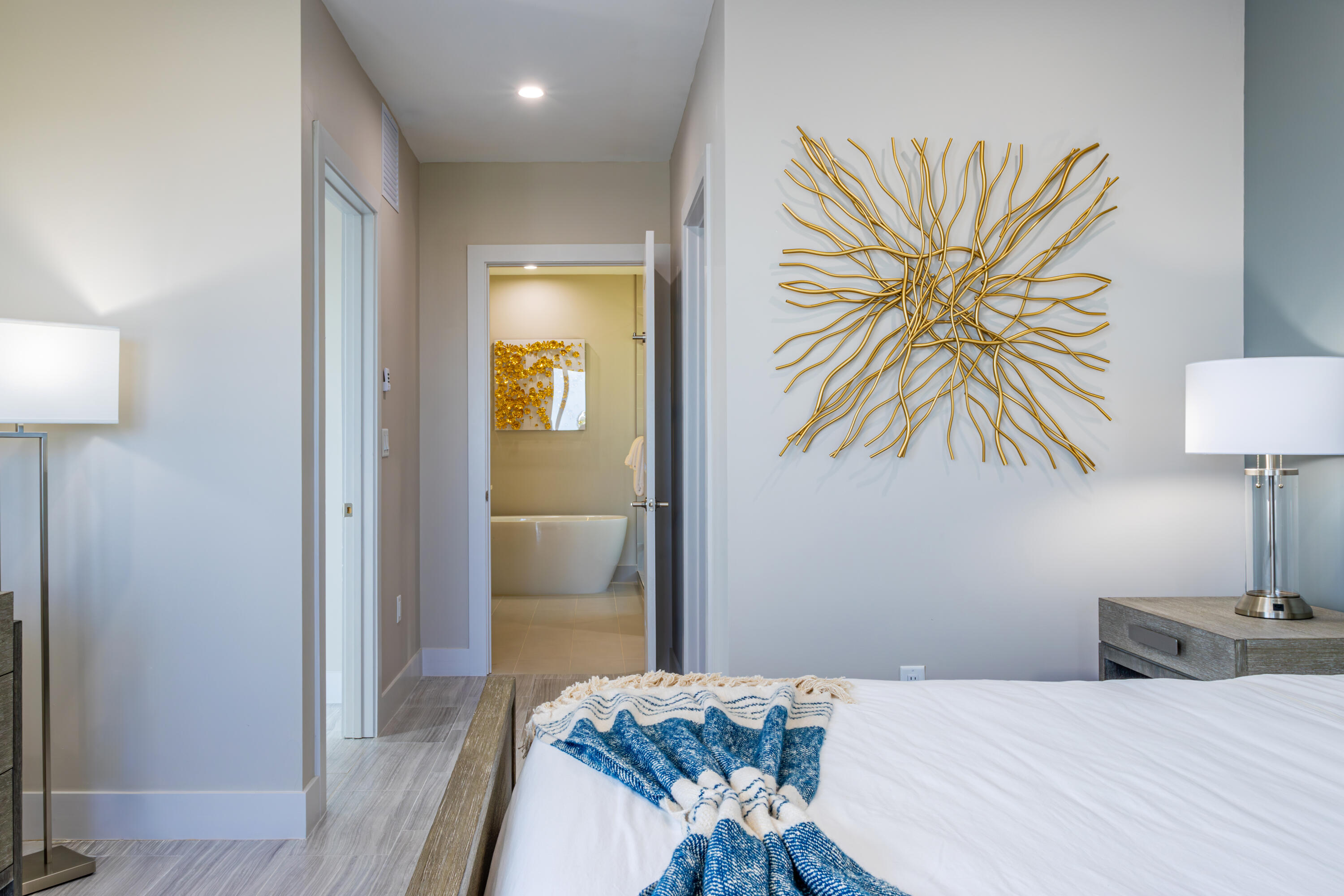 48 E Playa Largo Boulevard