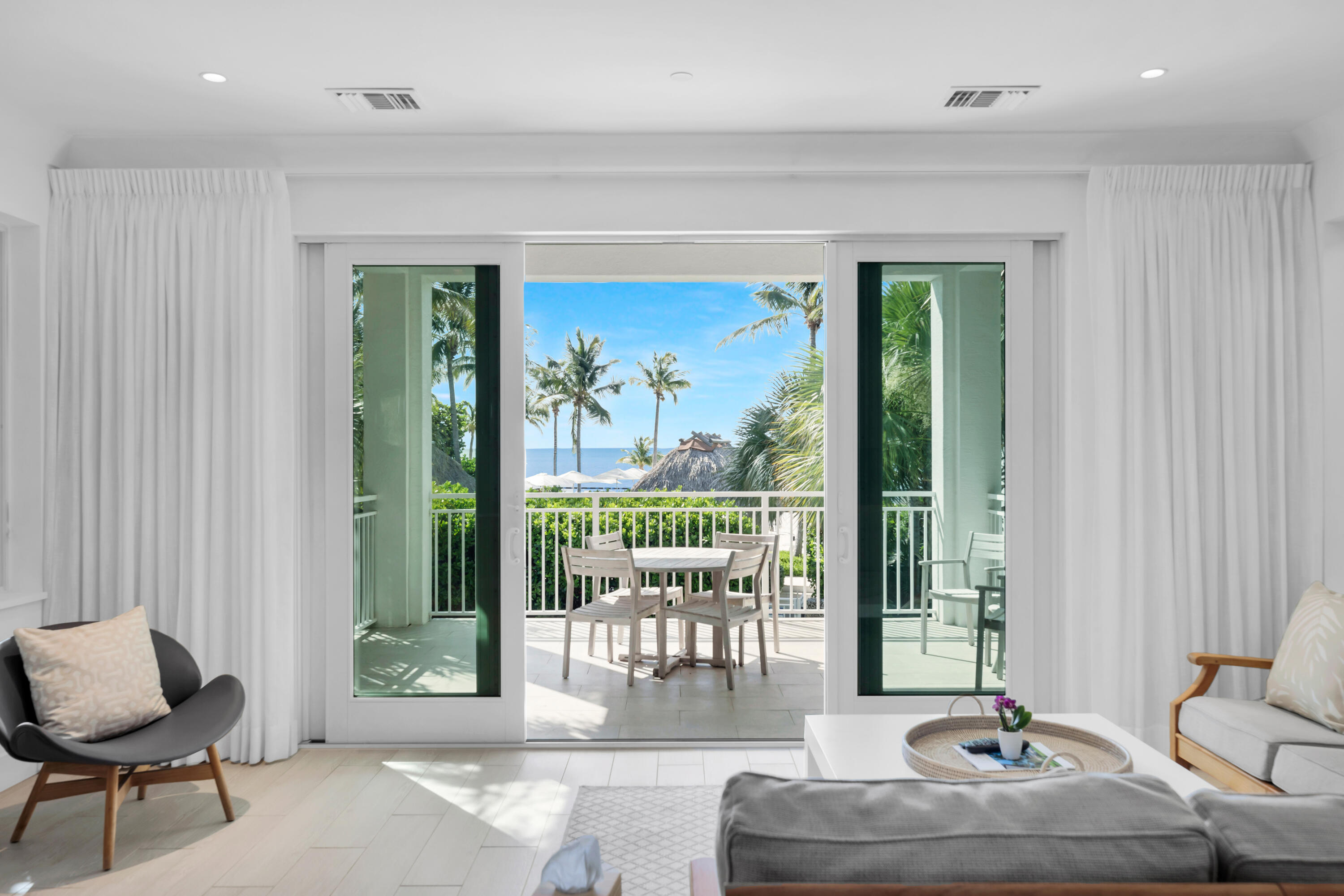 82779 Old Highway Unit: 17