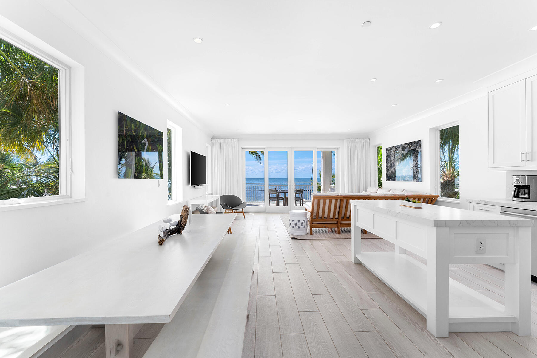 82779 Old Highway Unit: 17