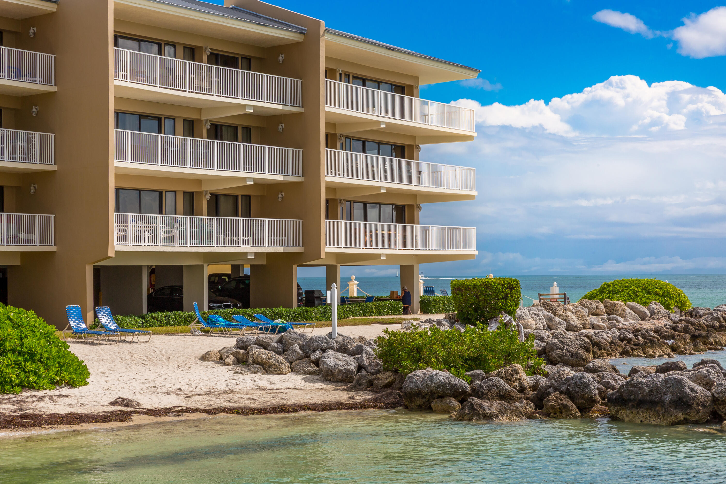 1133 W Ocean Drive 16