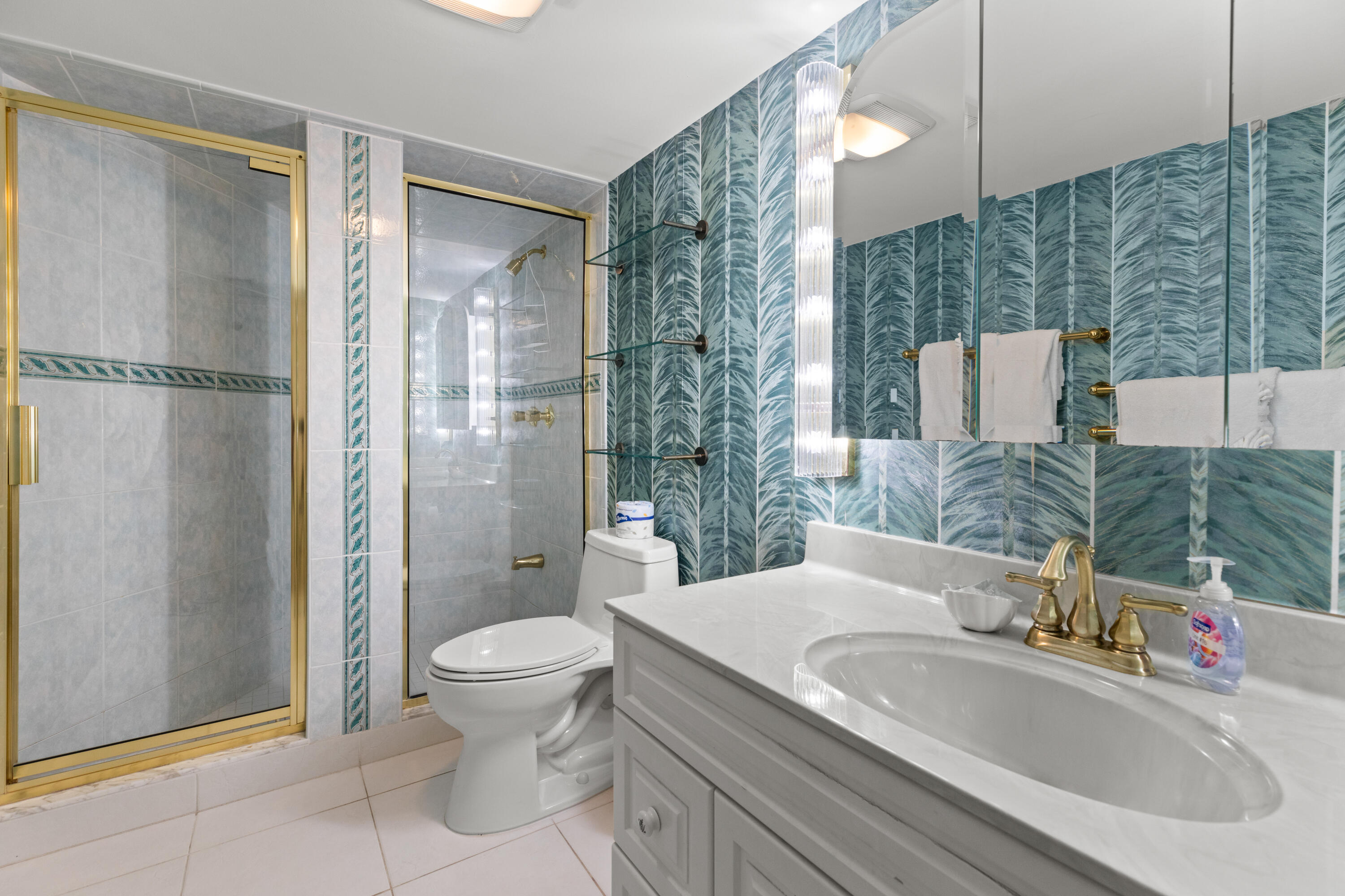 1133 W Ocean Drive 16