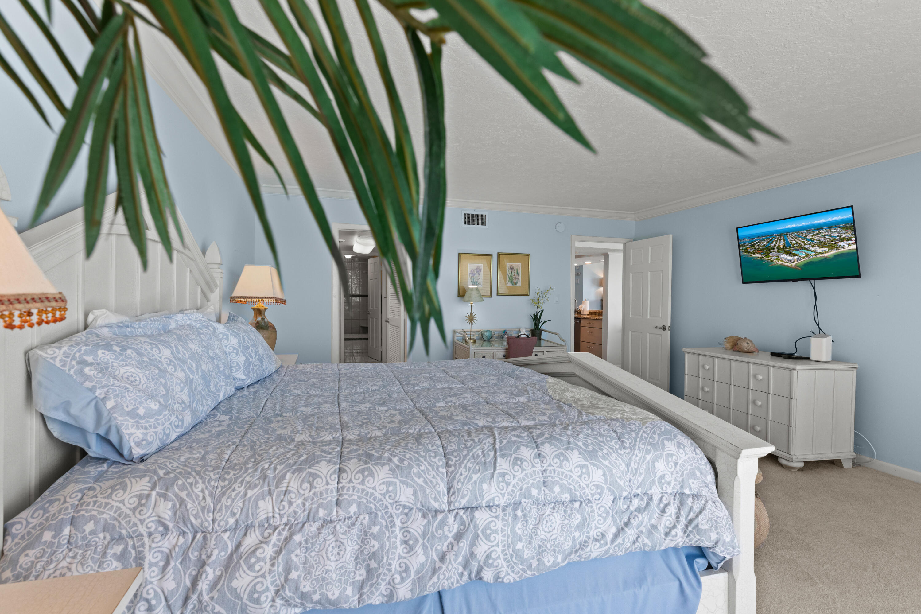 1133 W Ocean Drive 16