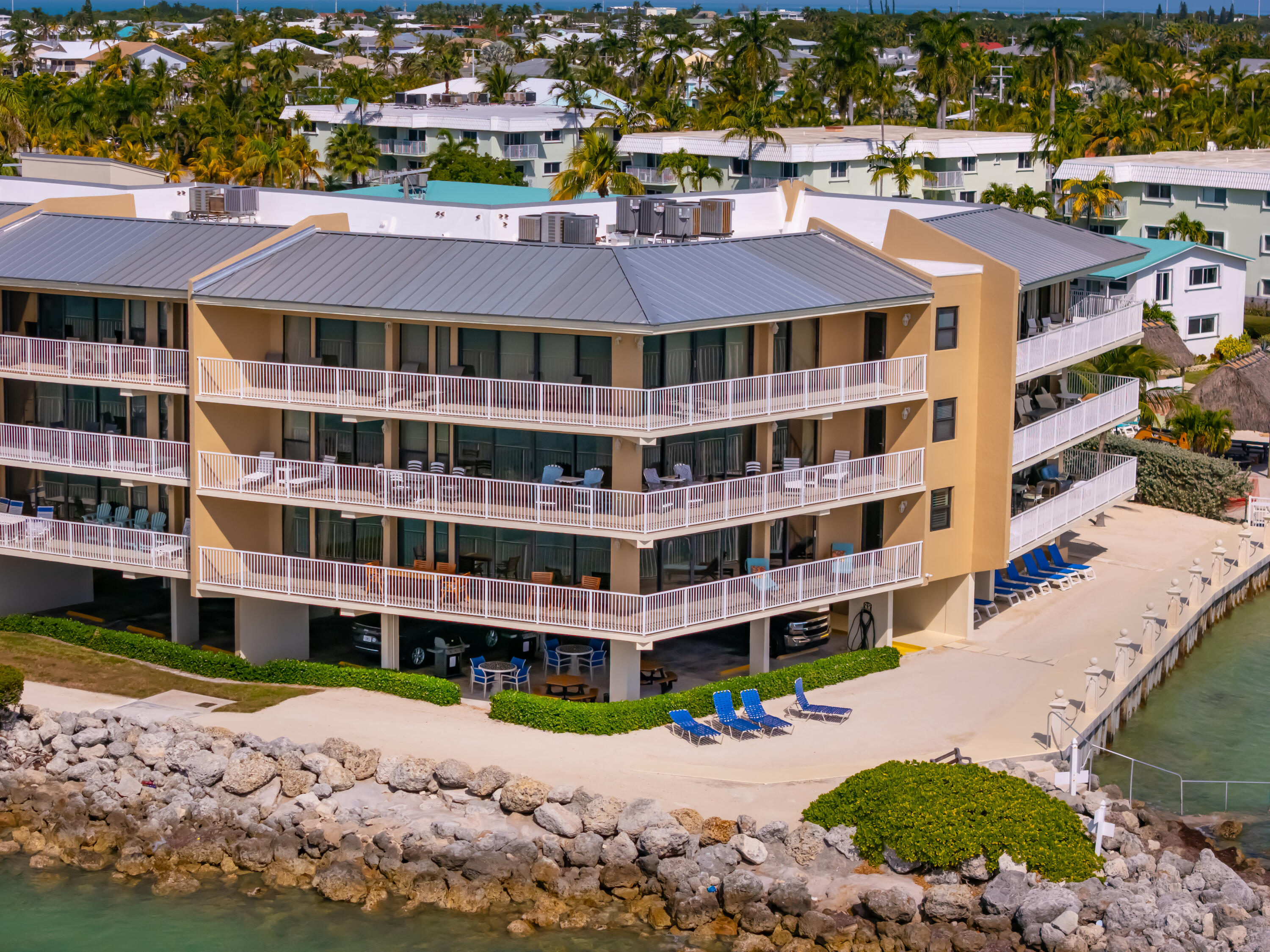 1133 W Ocean Drive 16