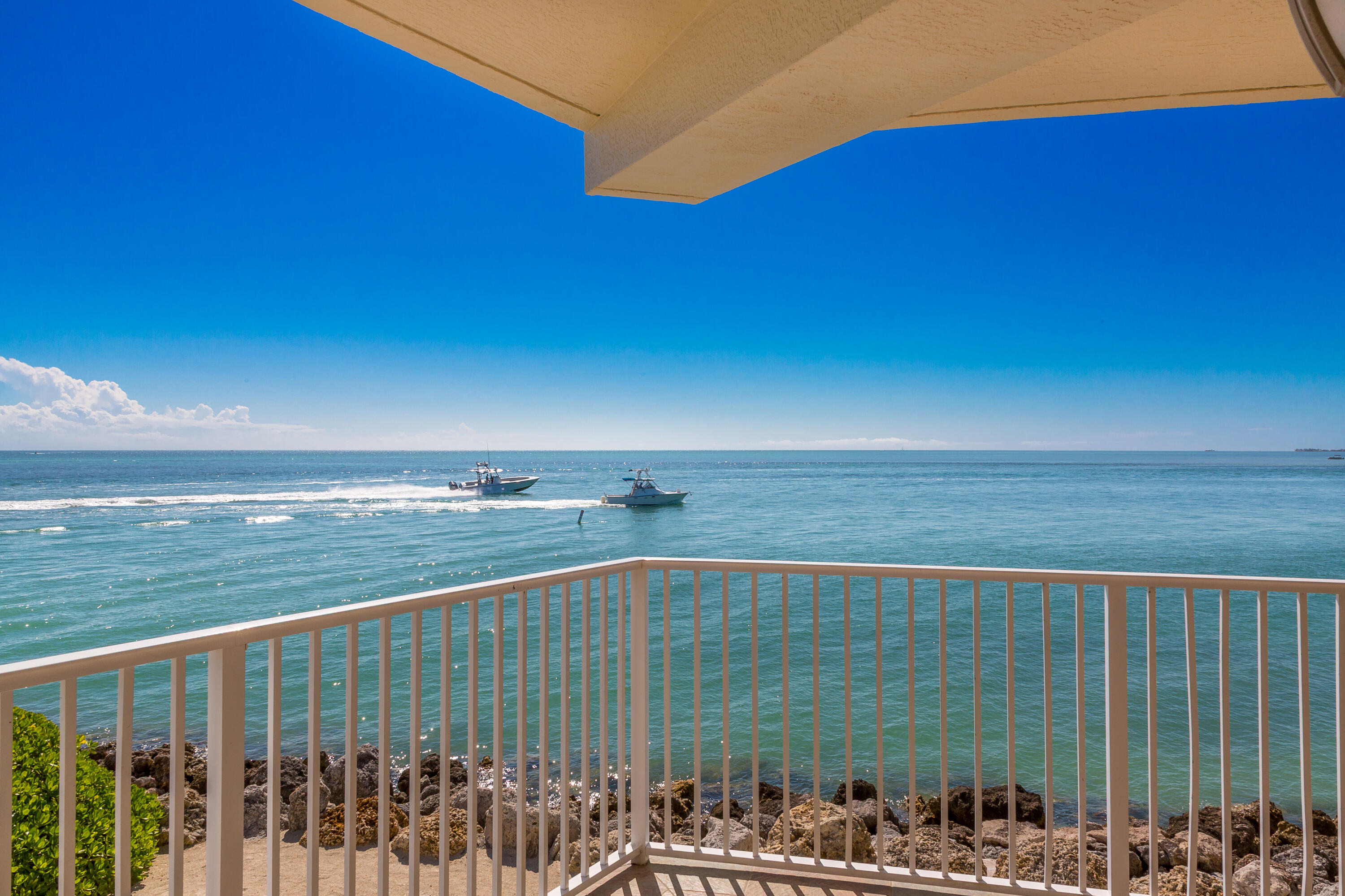 1133 W Ocean Drive 16