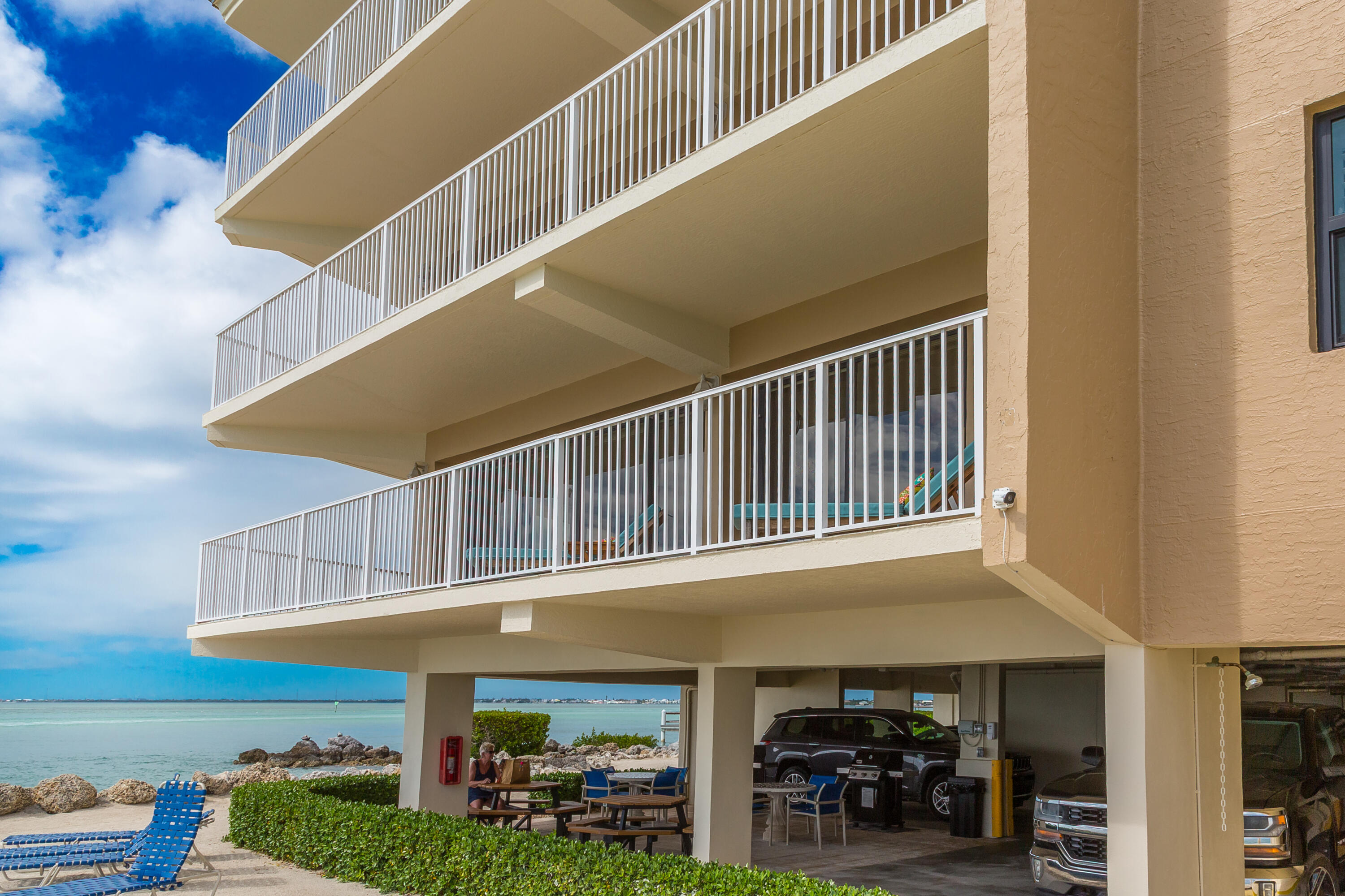 1133 W Ocean Drive 16
