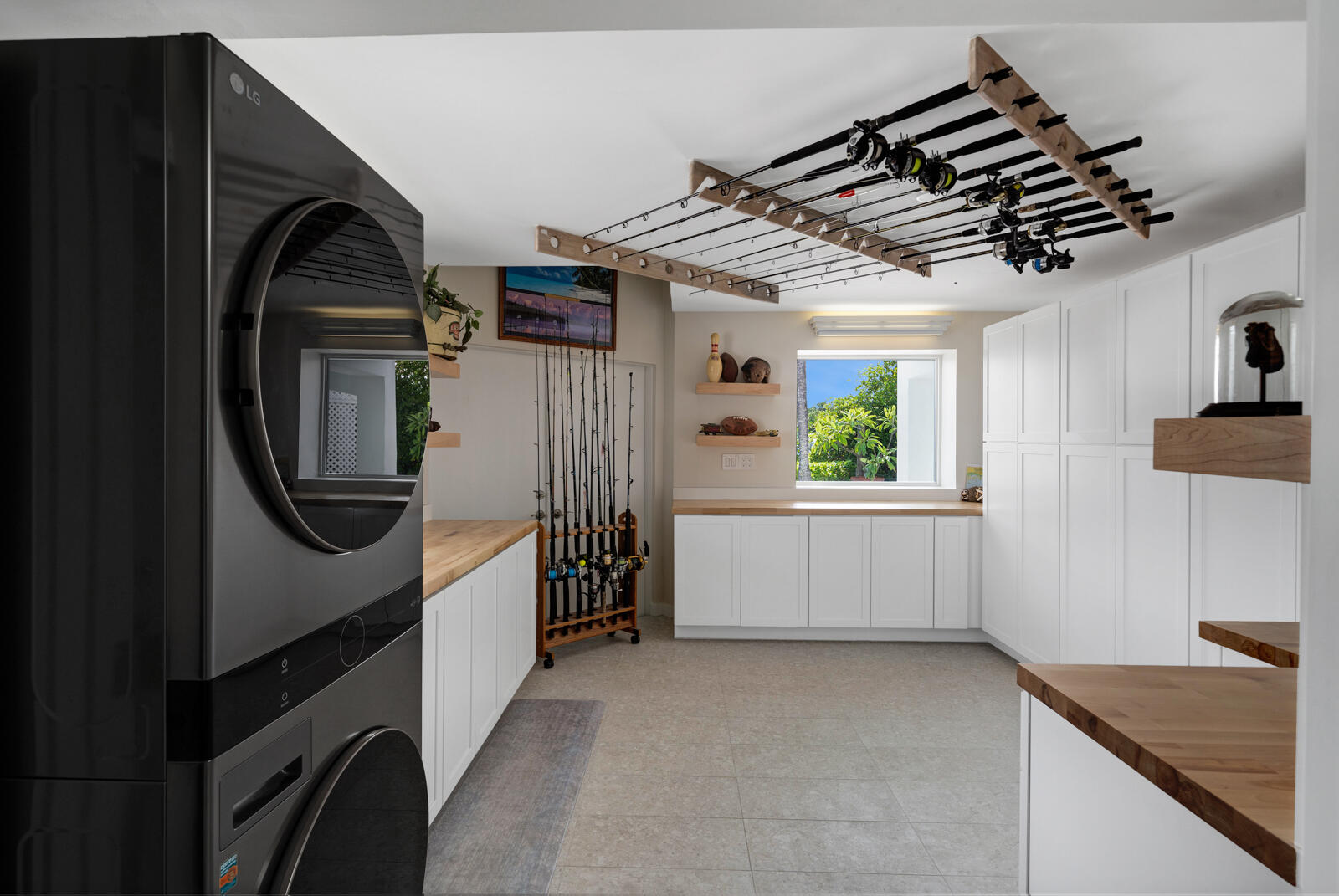 186 & 165 Bayview Drive