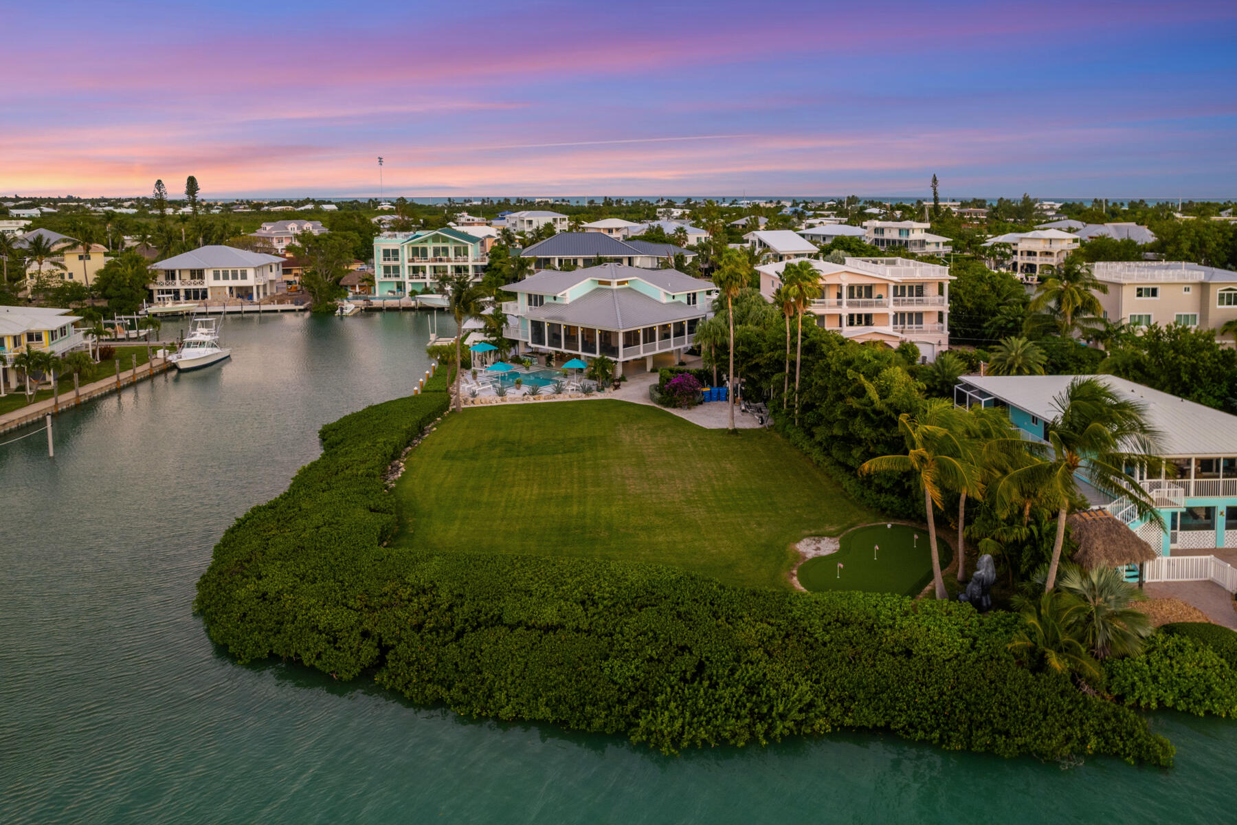 186 & 165 Bayview Drive