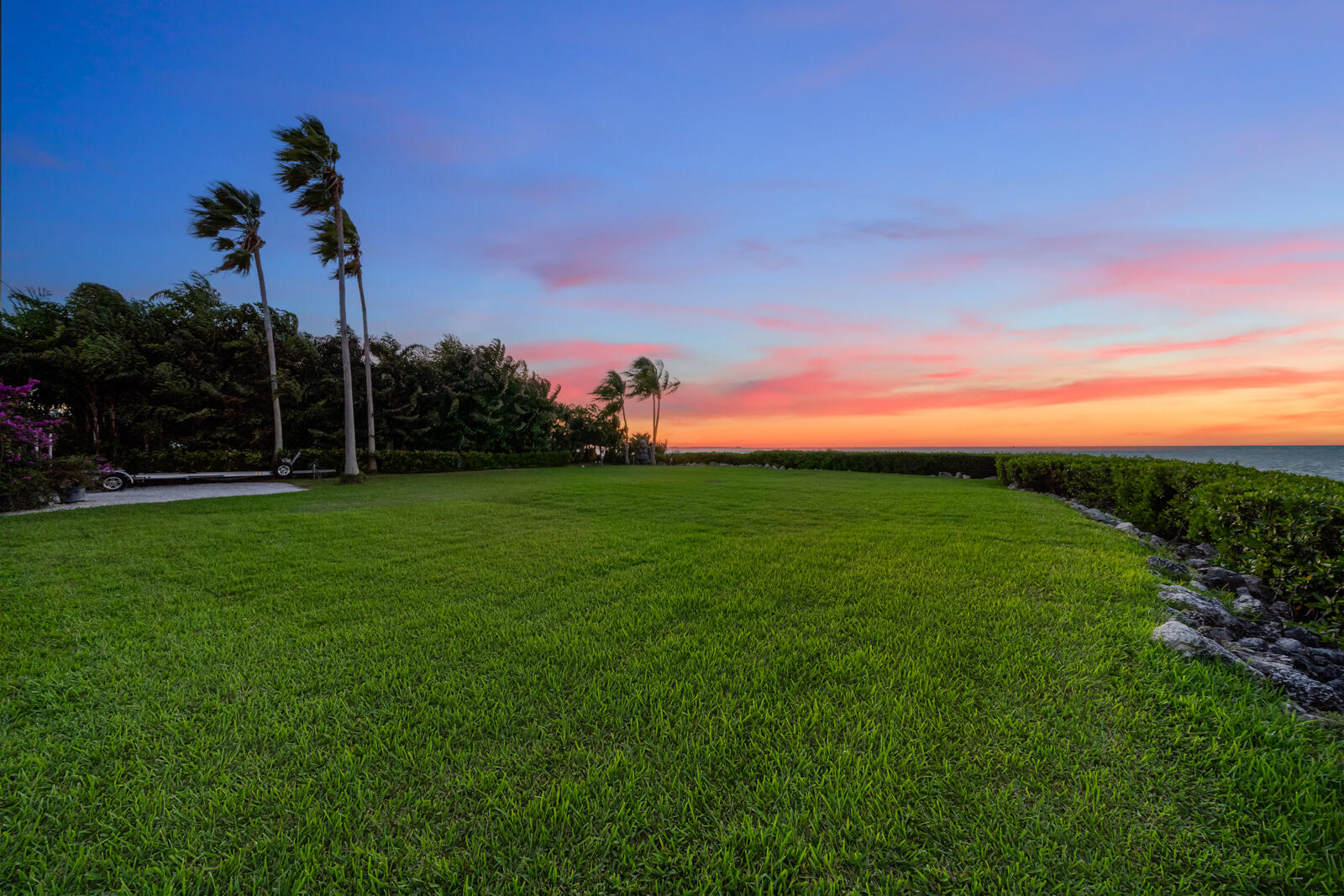 186 & 165 Bayview Drive