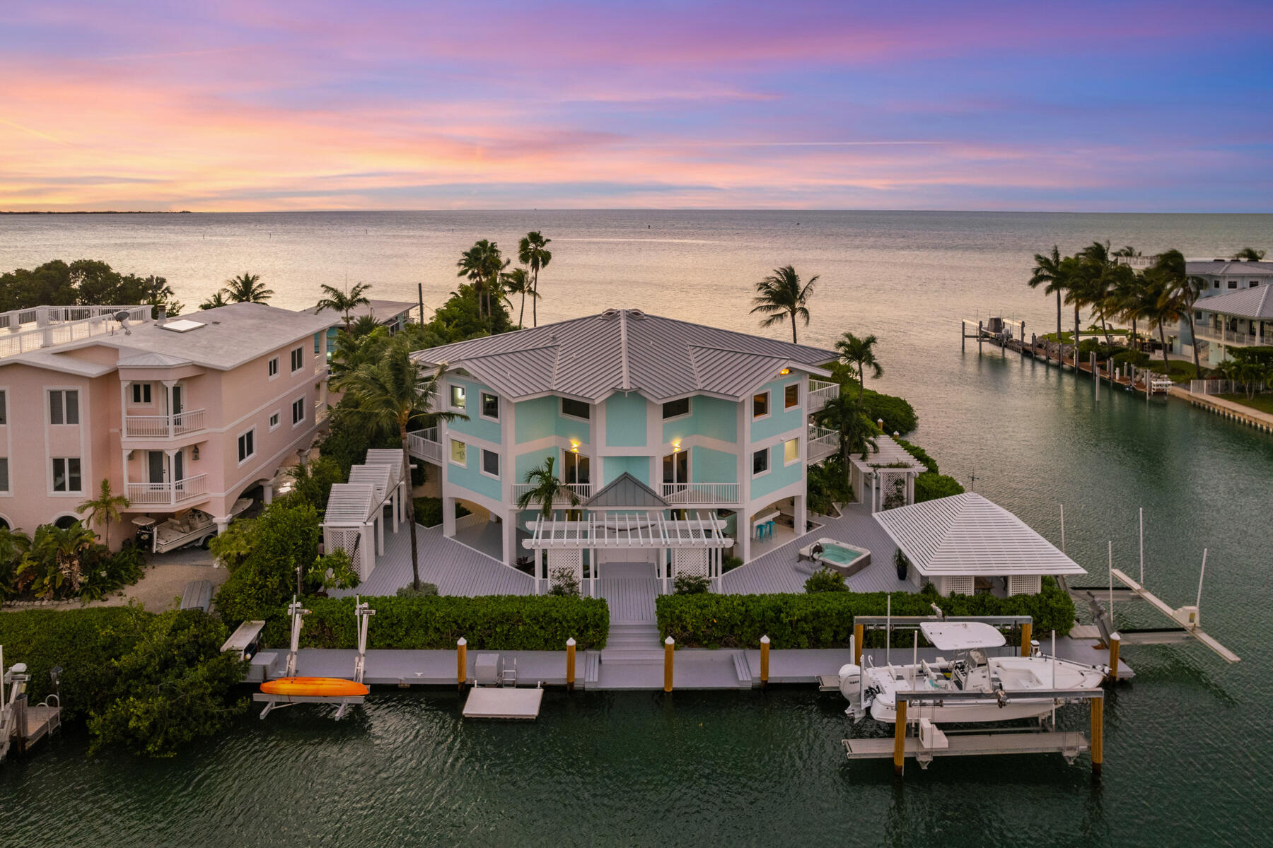 186 & 165 Bayview Drive