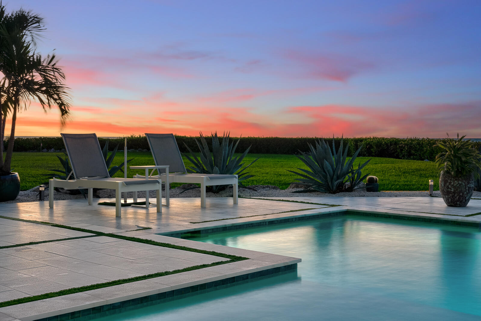 186 & 165 Bayview Drive