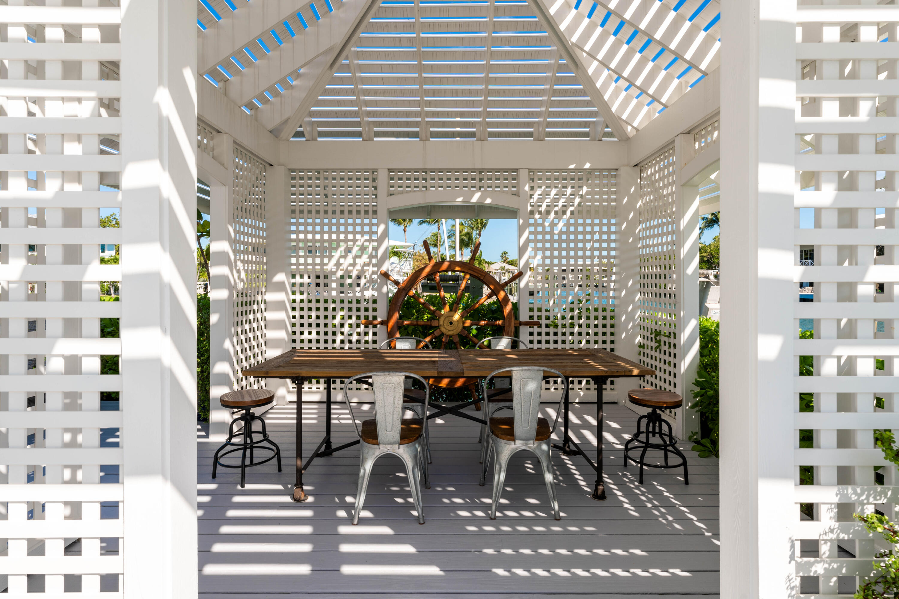 186 & 165 Bayview Drive