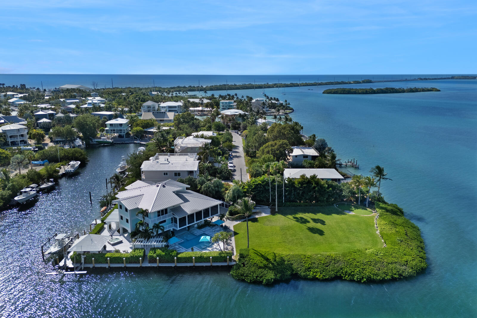 186 & 165 Bayview Drive
