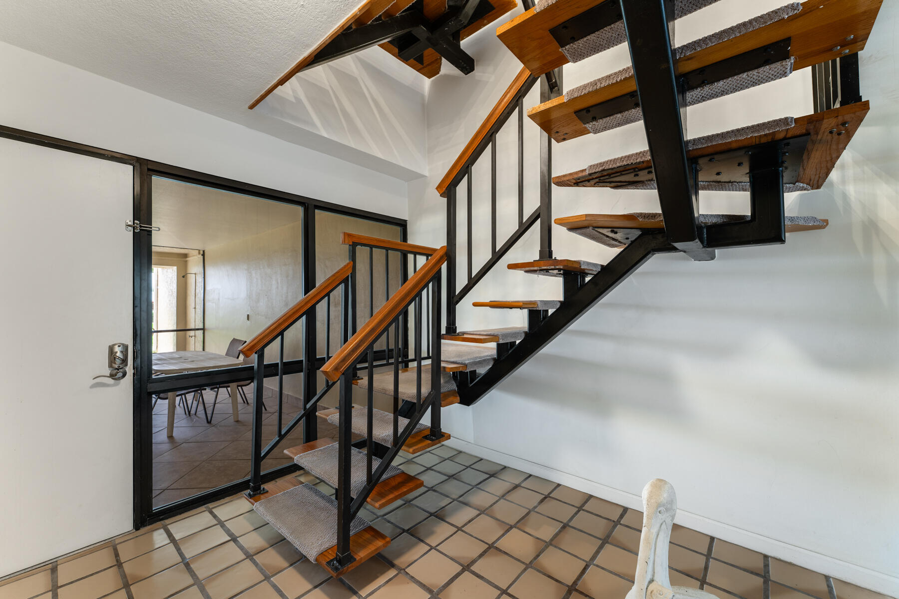 1133 W Ocean Drive Unit: 10