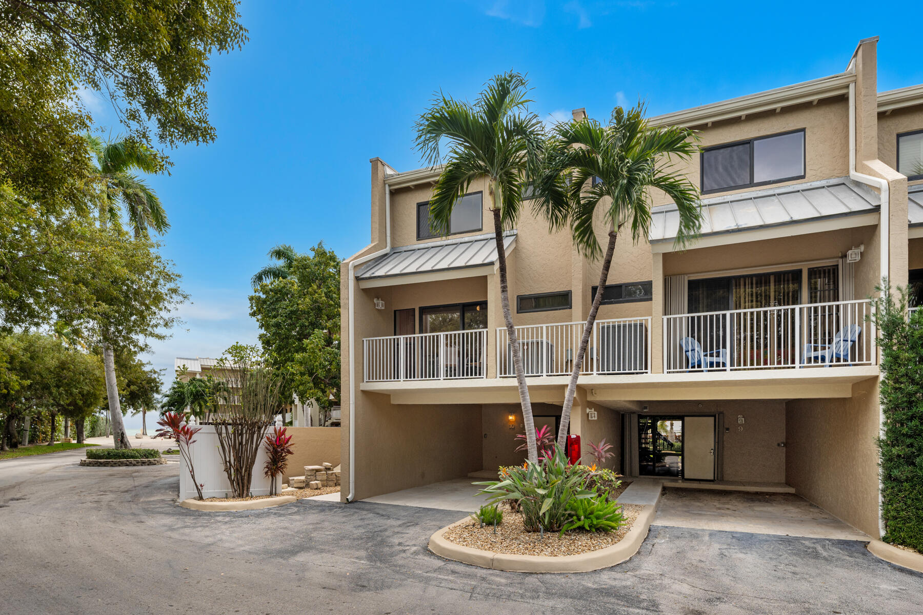 1133 W Ocean Drive Unit: 10
