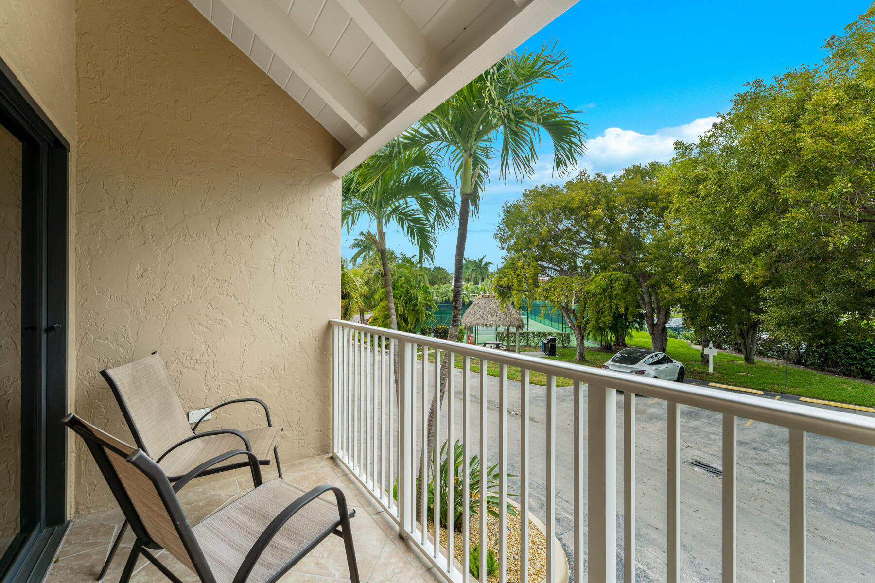 1133 W Ocean Drive Unit: 10