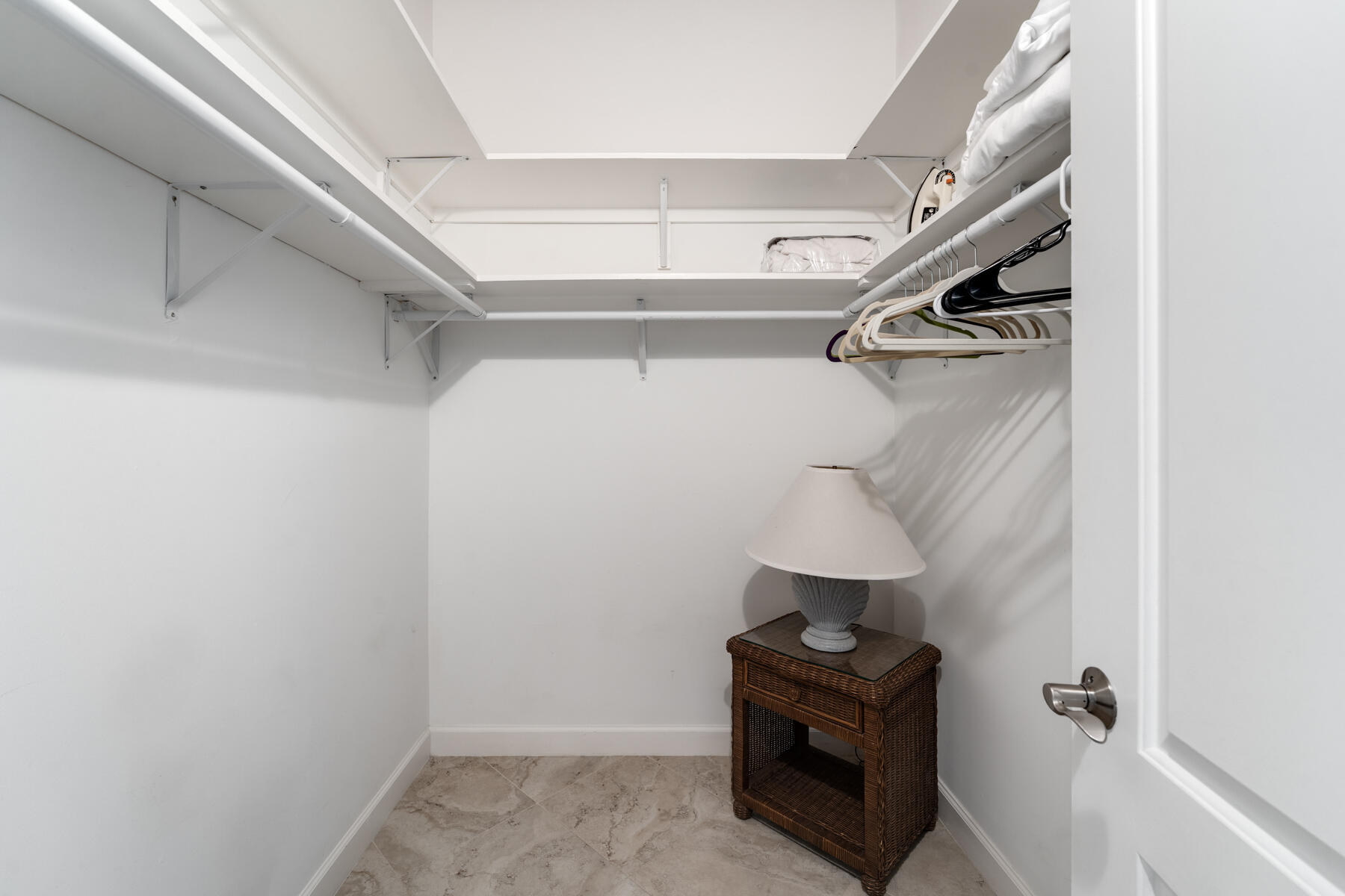 1133 W Ocean Drive Unit: 10