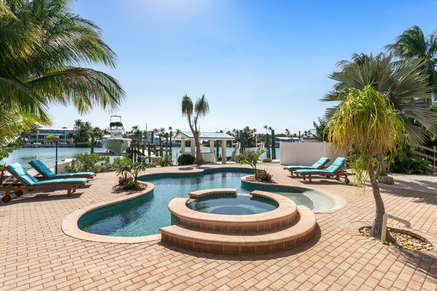 137 Sapodilla Drive