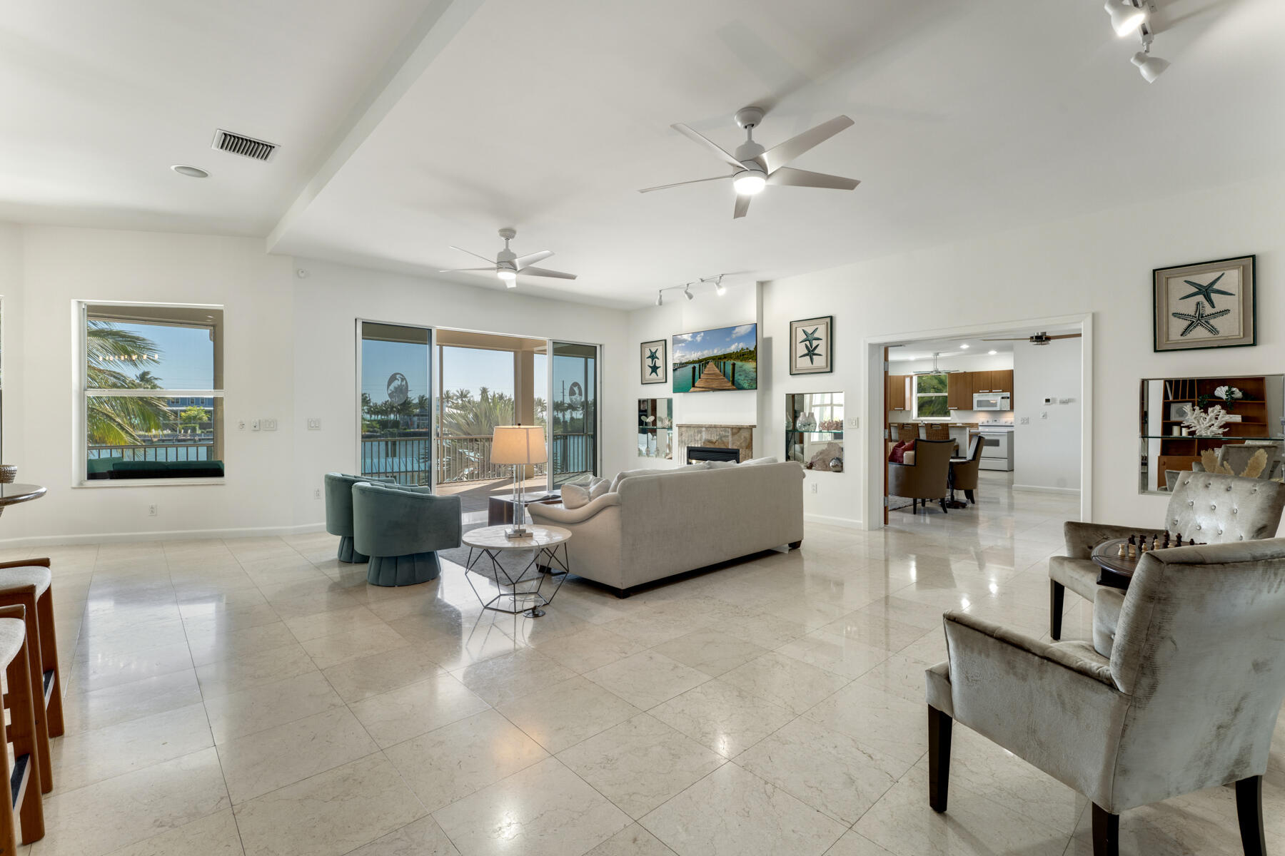 137 Sapodilla Drive