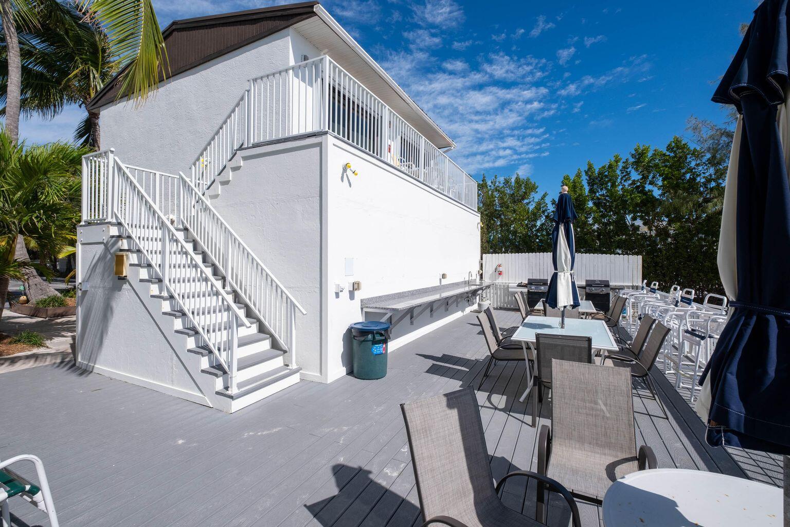 601 W Ocean Drive Unit: 410