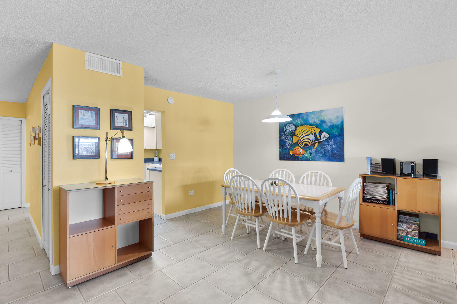 601 W Ocean Drive Unit: 410
