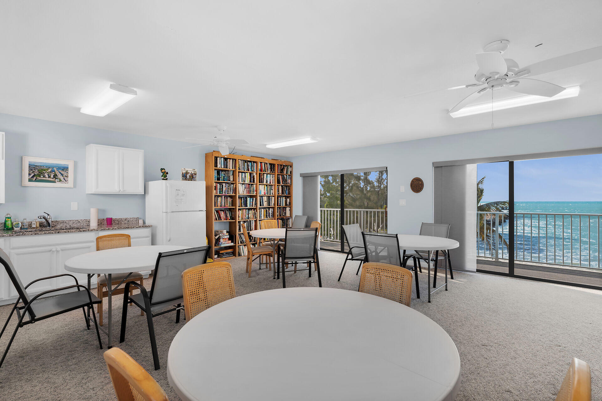 601 W Ocean Drive Unit: 410