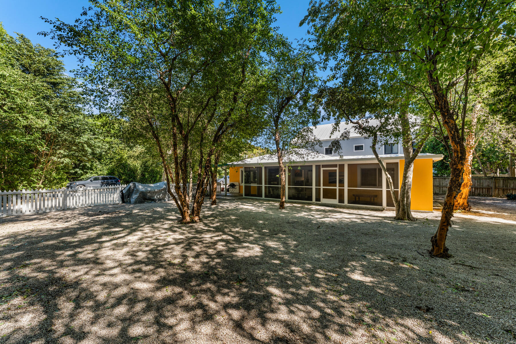 129 Artic Avenue