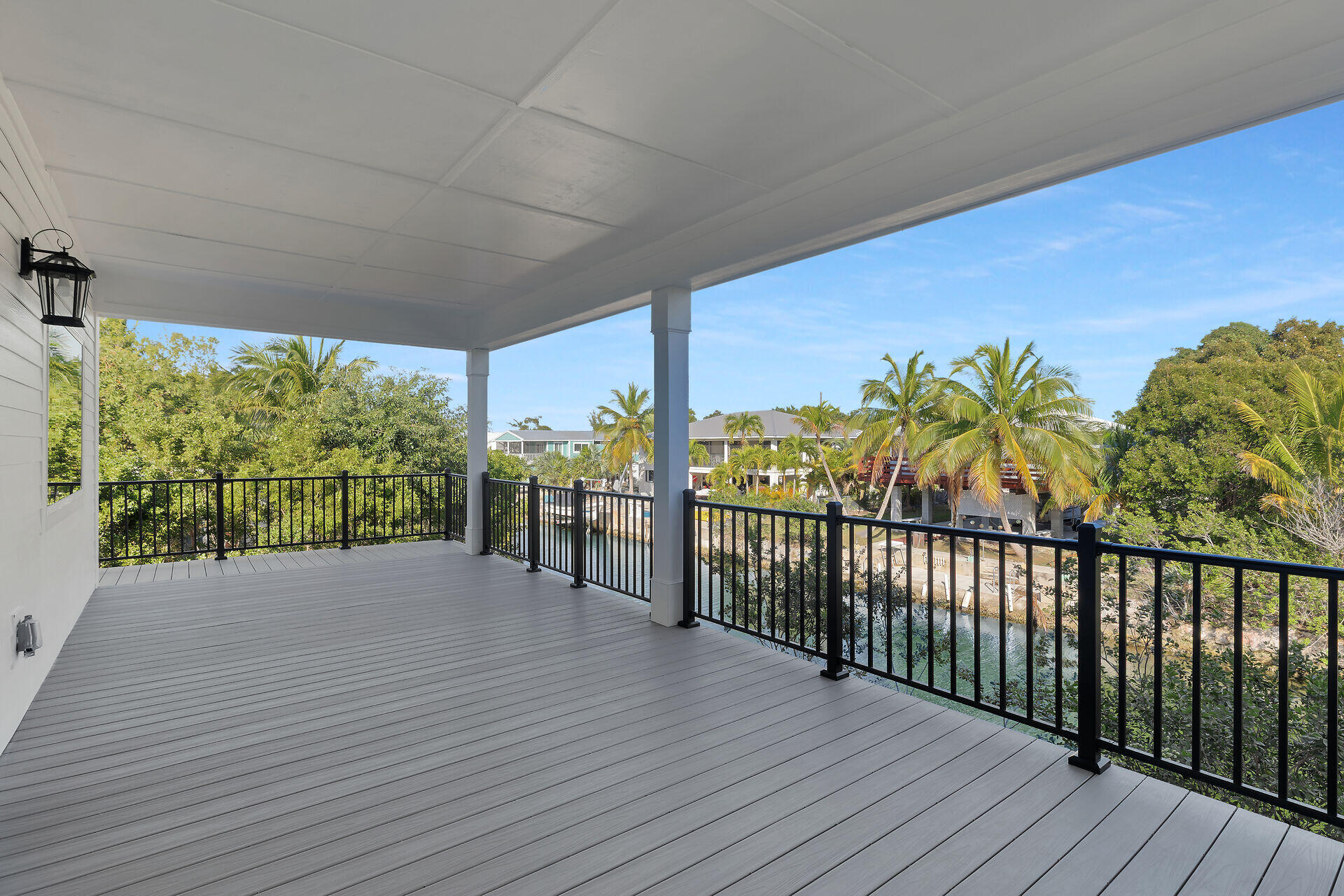 1547 Gardenia Lane