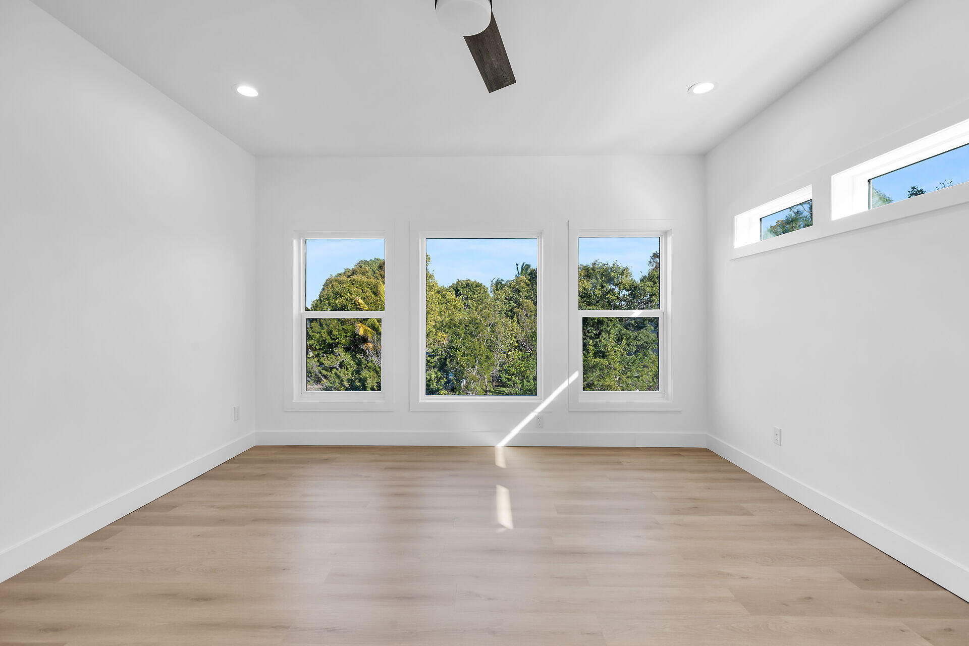 1547 Gardenia Lane