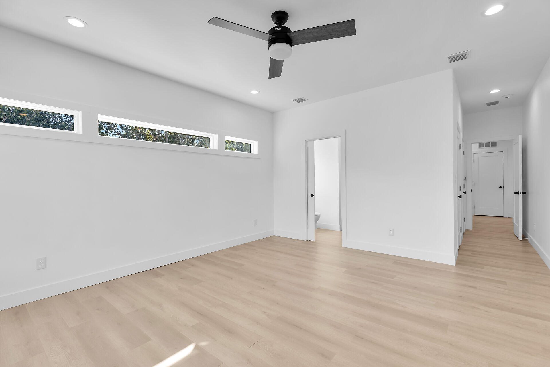 1547 Gardenia Lane