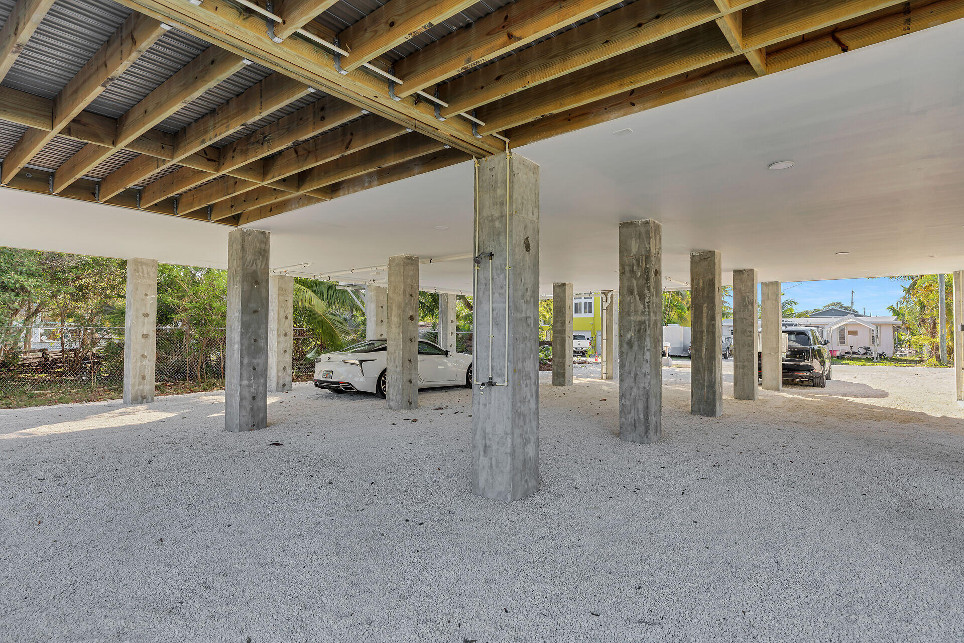 1547 Gardenia Lane