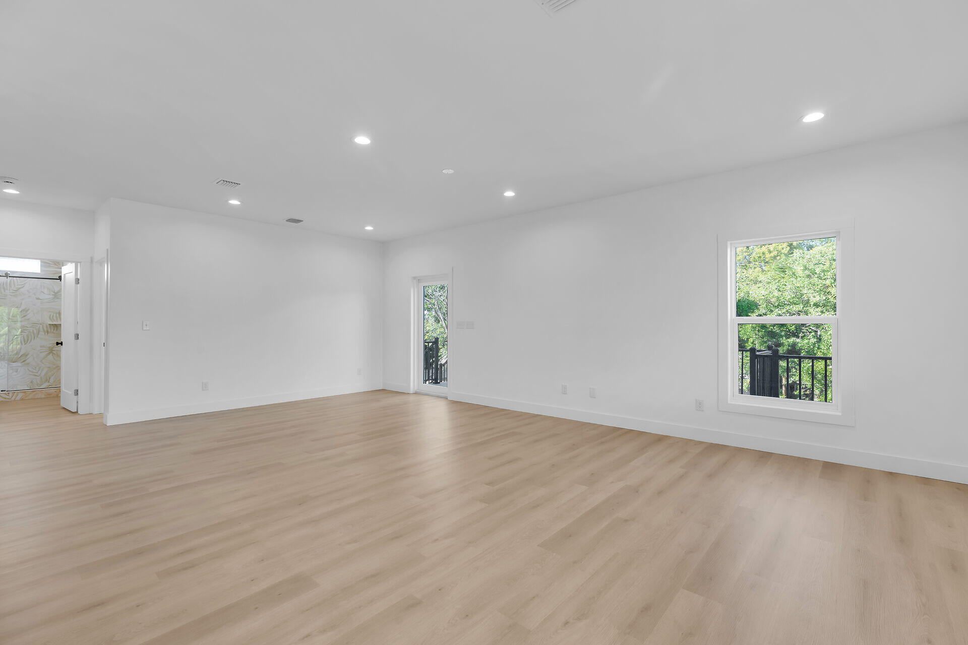 1547 Gardenia Lane
