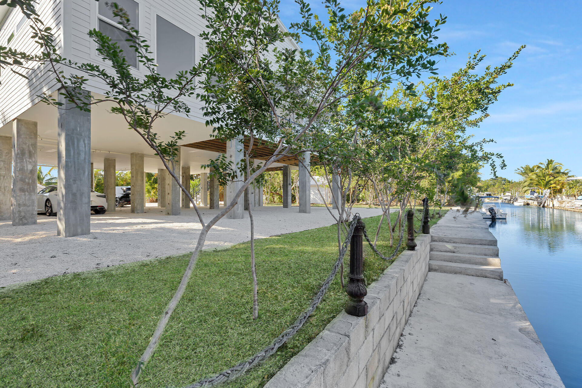 1547 Gardenia Lane